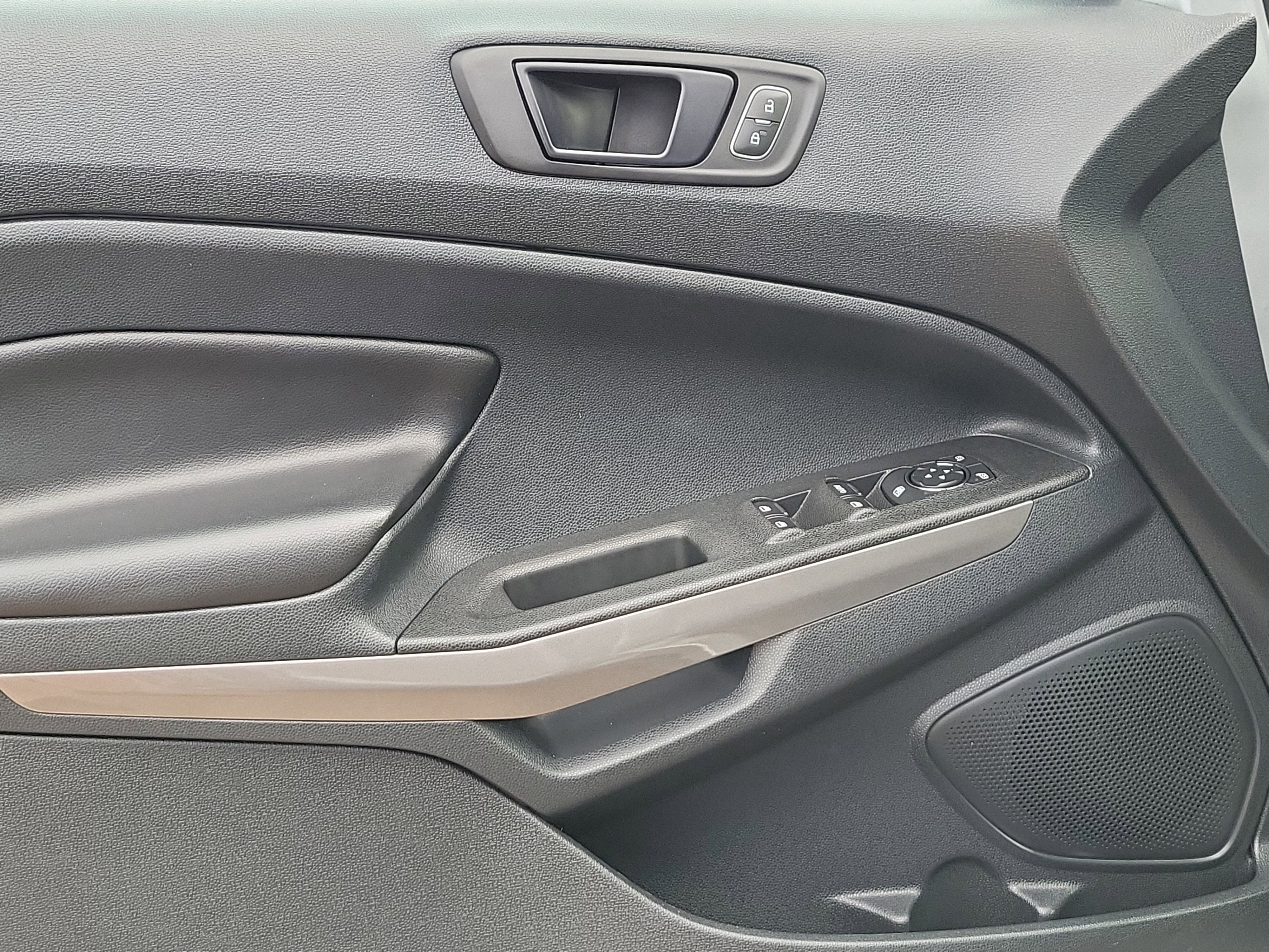 2020 Ford EcoSport SES