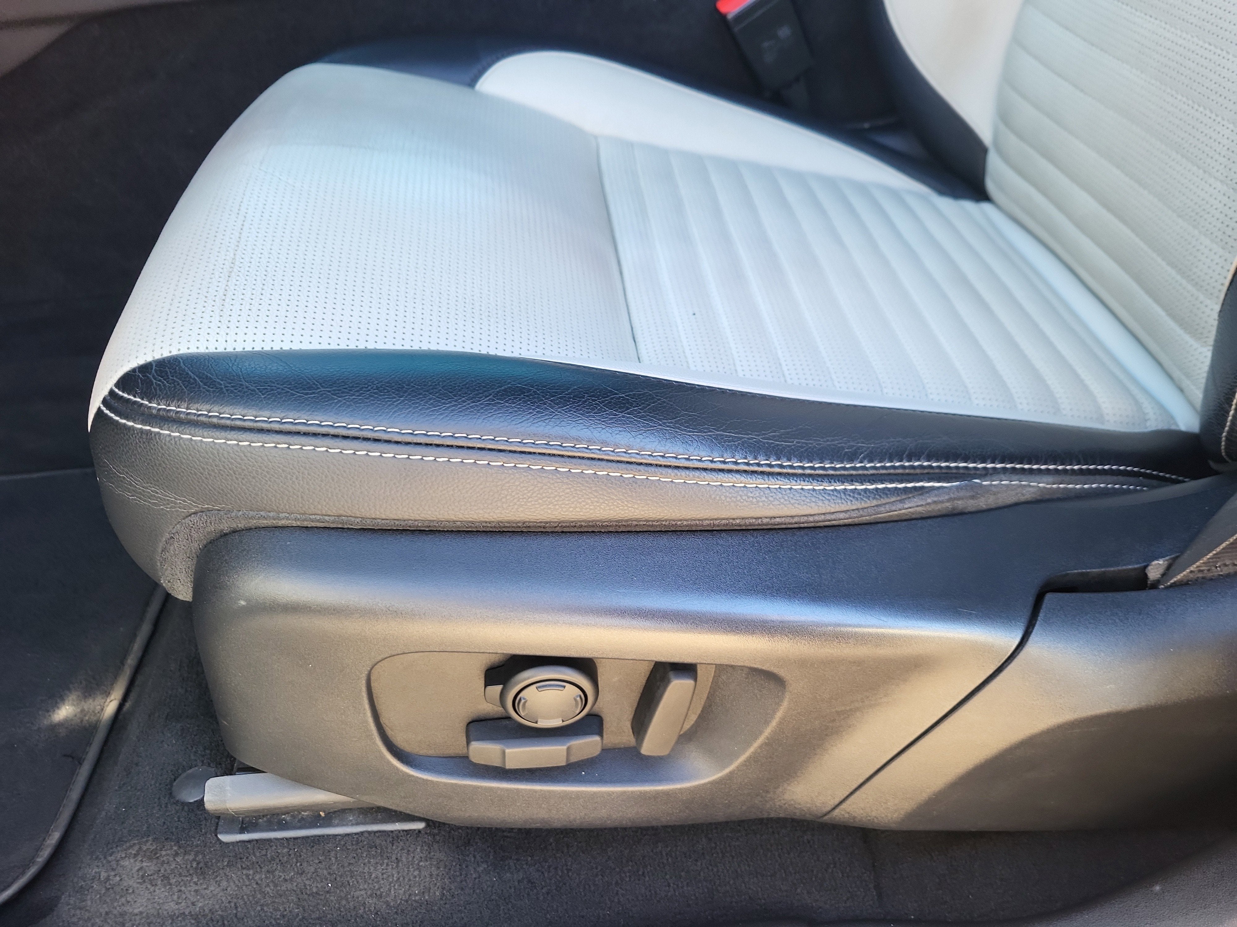 2020 Land Rover Discovery Sport UP