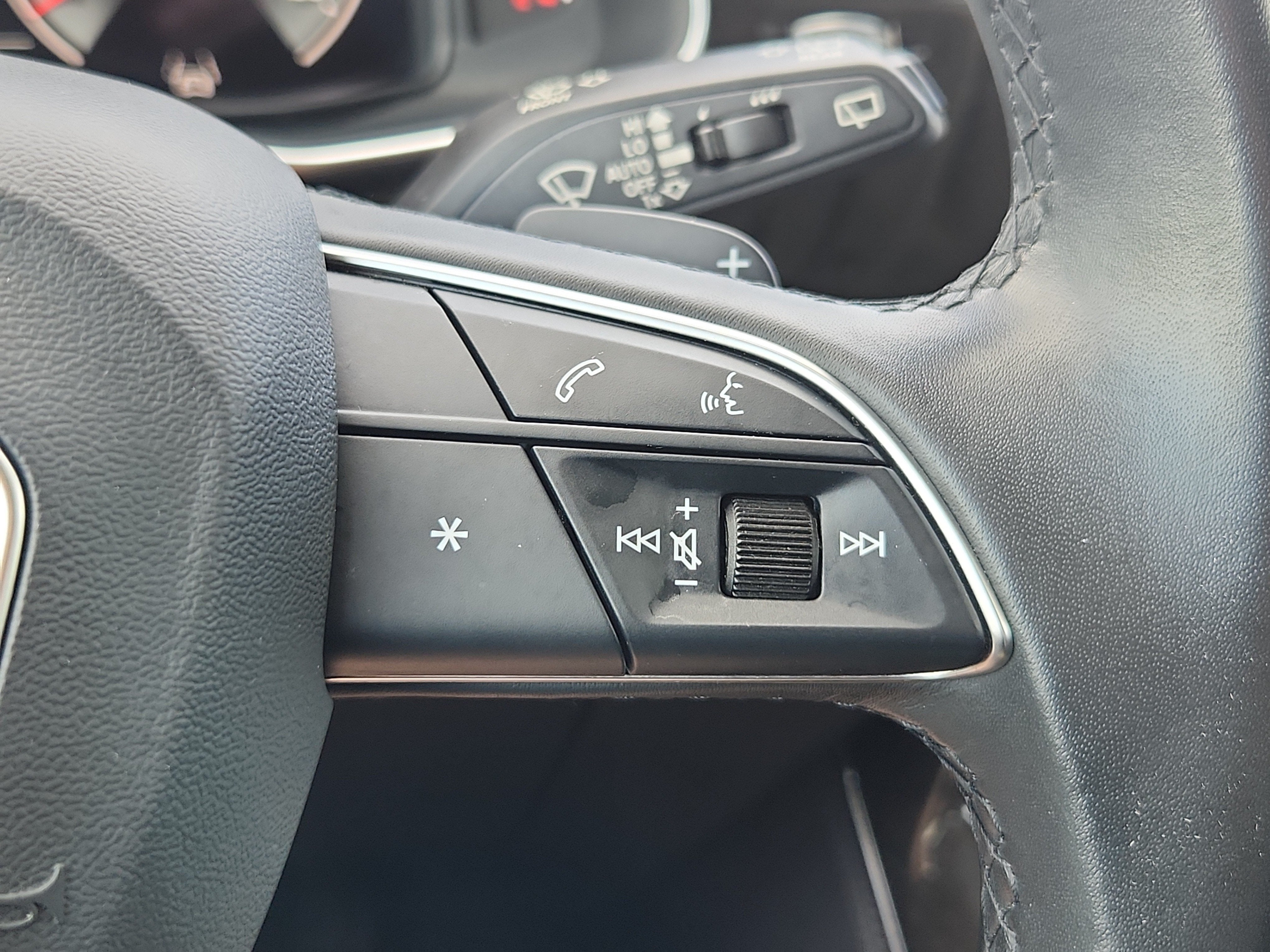 2024 Audi Q7 Premium Plus