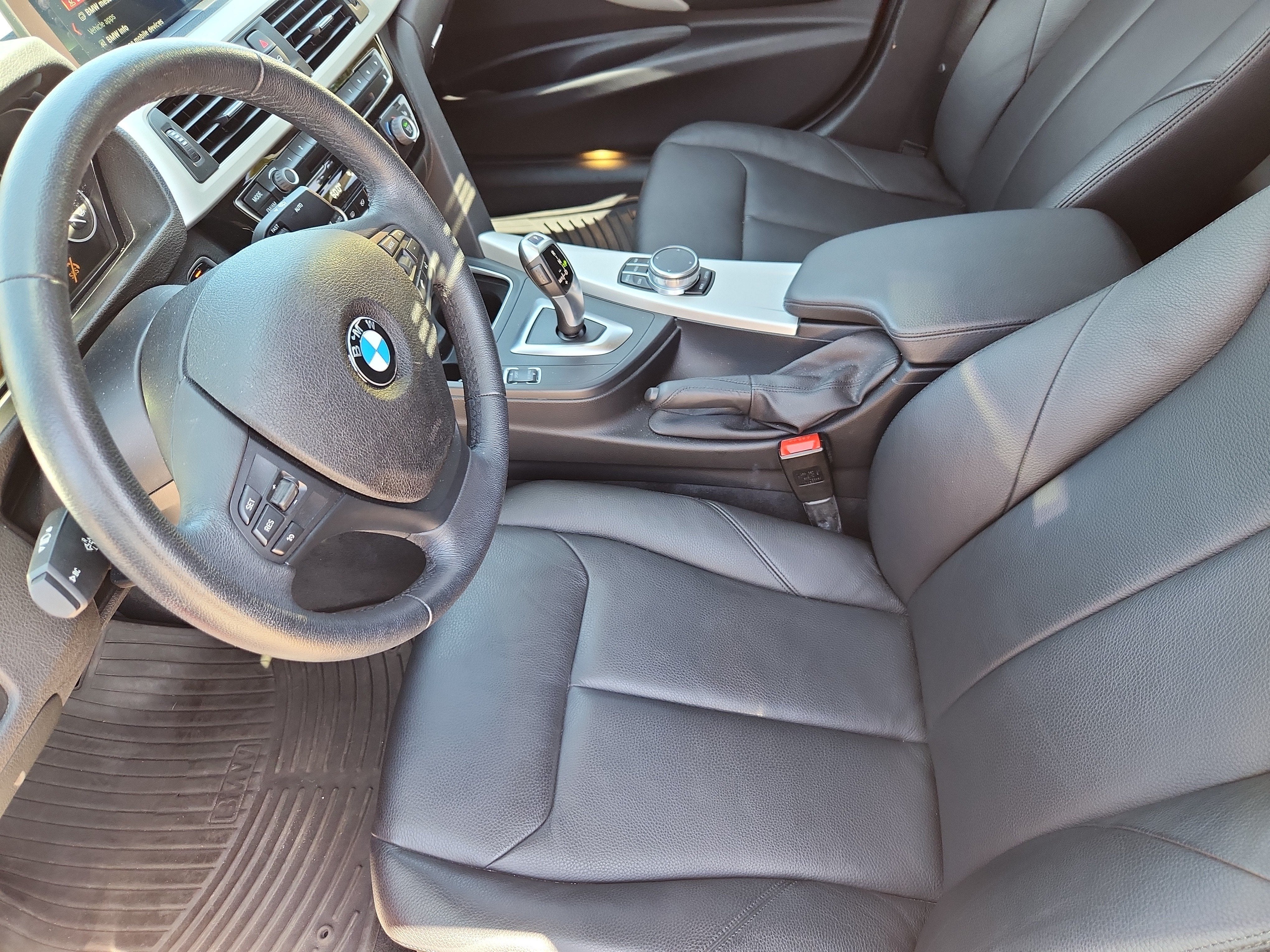 2018 BMW 3 Series 320i xDrive