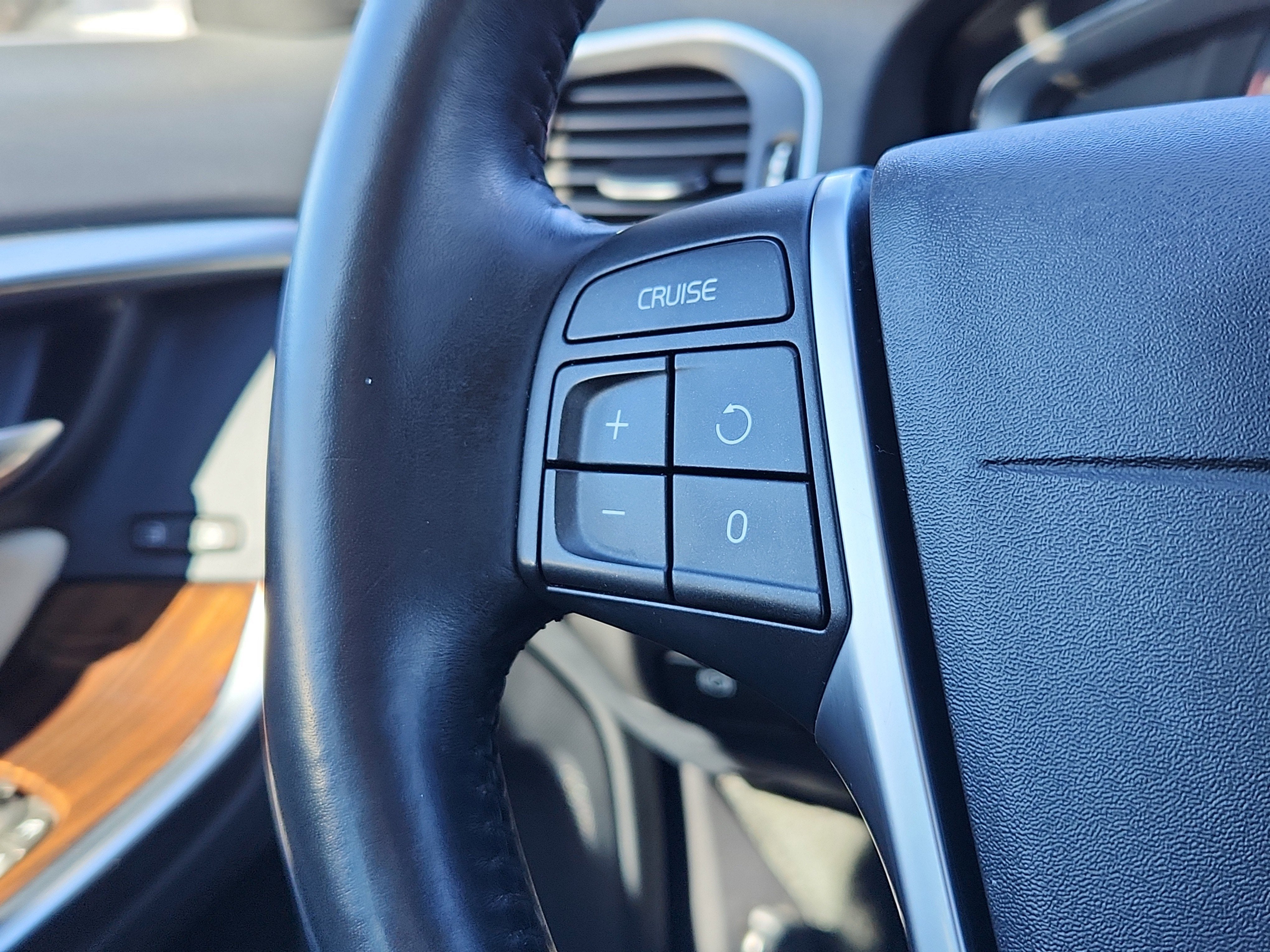 2017 Volvo V60 Premier