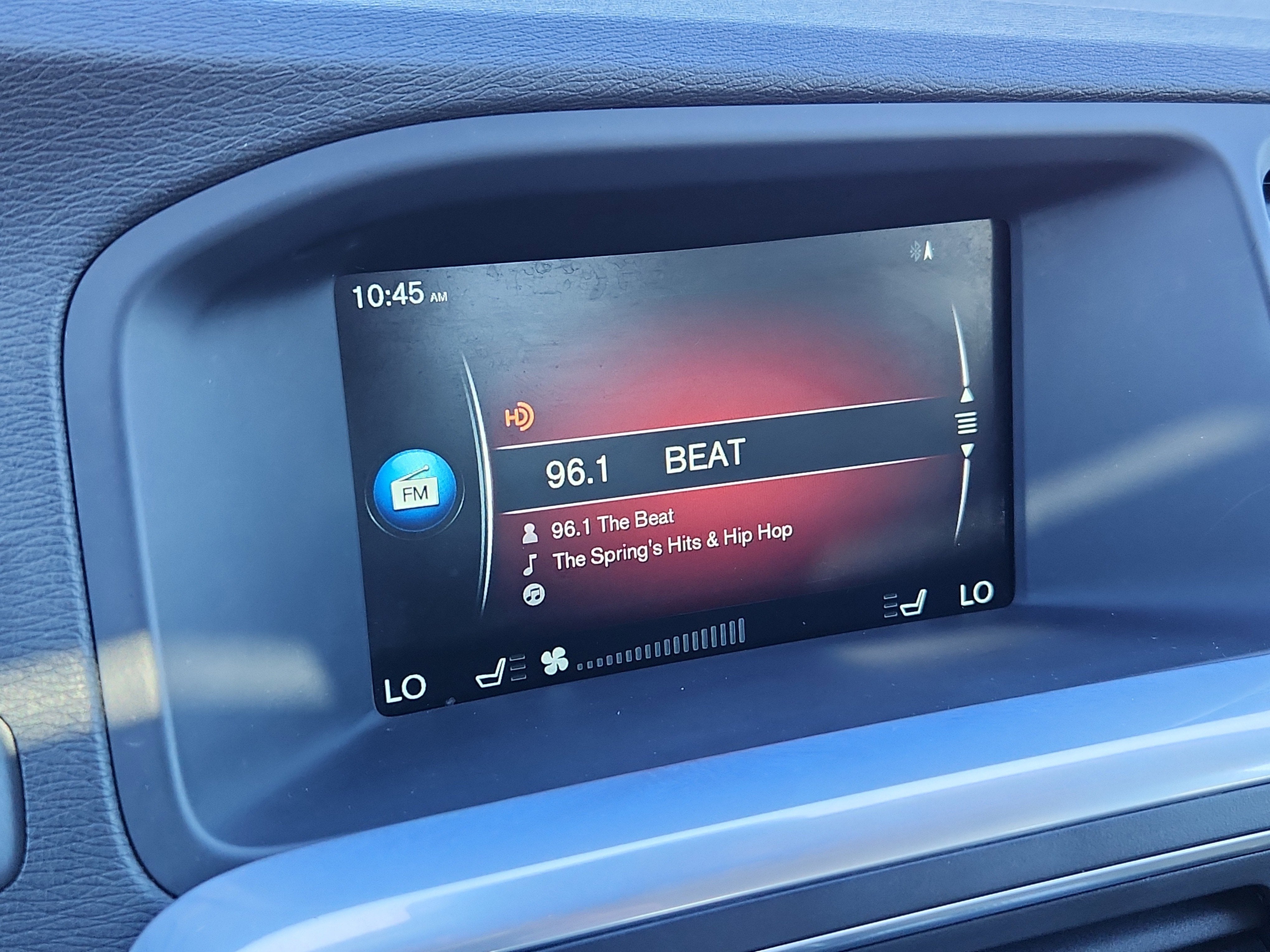 2017 Volvo V60 Premier