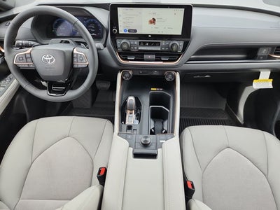 2026 Toyota Grand Highlander Hybrid MAX Platinum