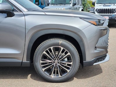 2026 Toyota Grand Highlander Hybrid MAX Platinum