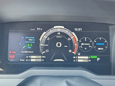 2026 Toyota Tundra i-FORCE MAX Tundra Platinum