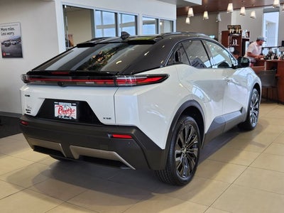 2026 Toyota C-HR XSE