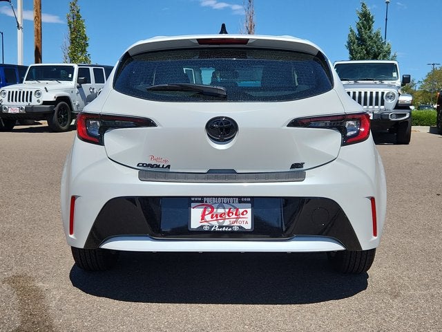 2027 Toyota Corolla Hatchback SE