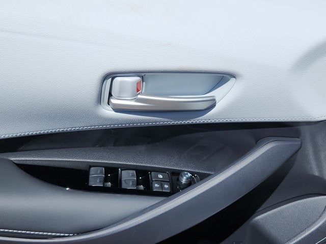 2027 Toyota Corolla Hatchback SE