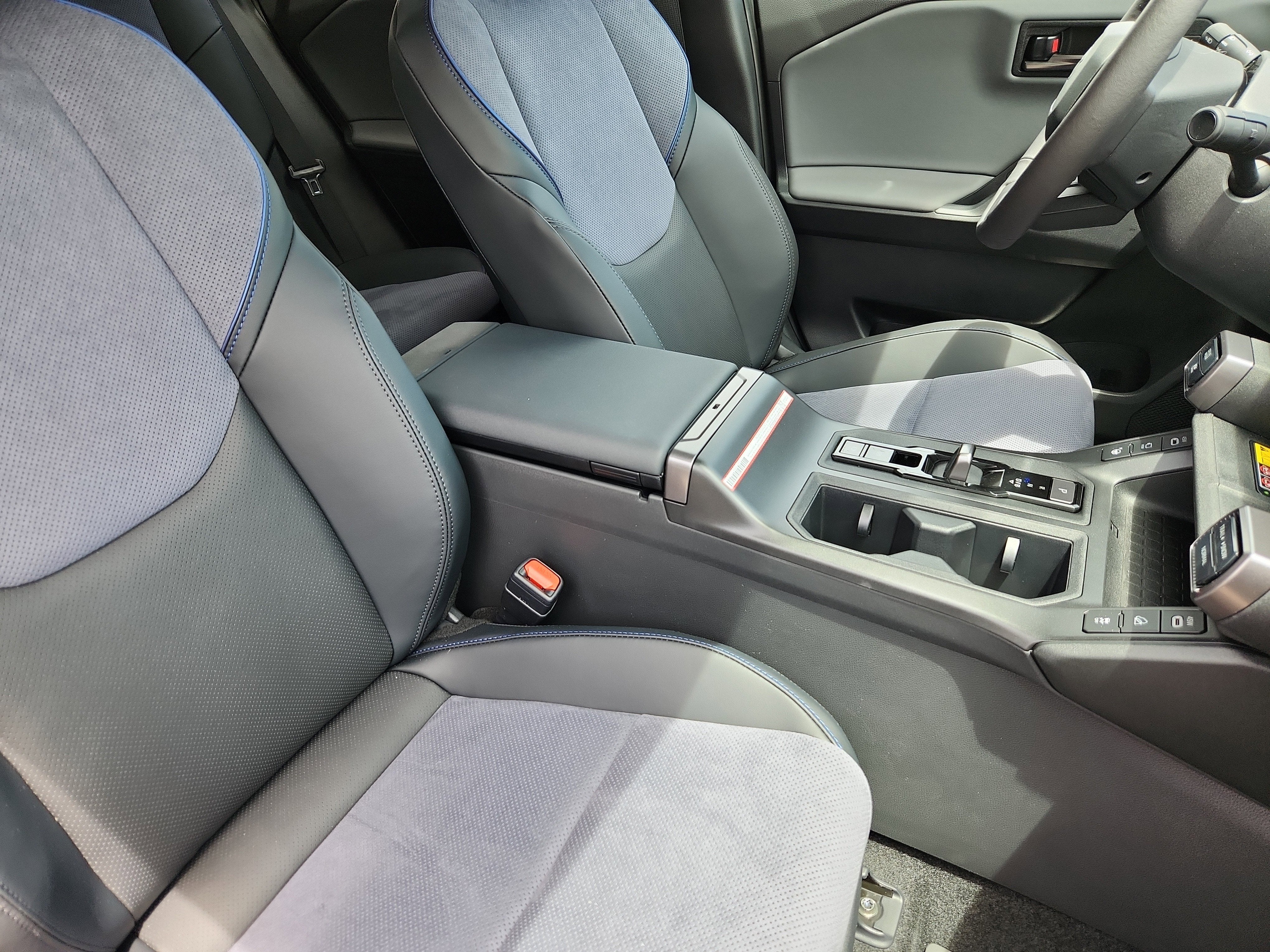 2026 Toyota RAV4 XSE AWD