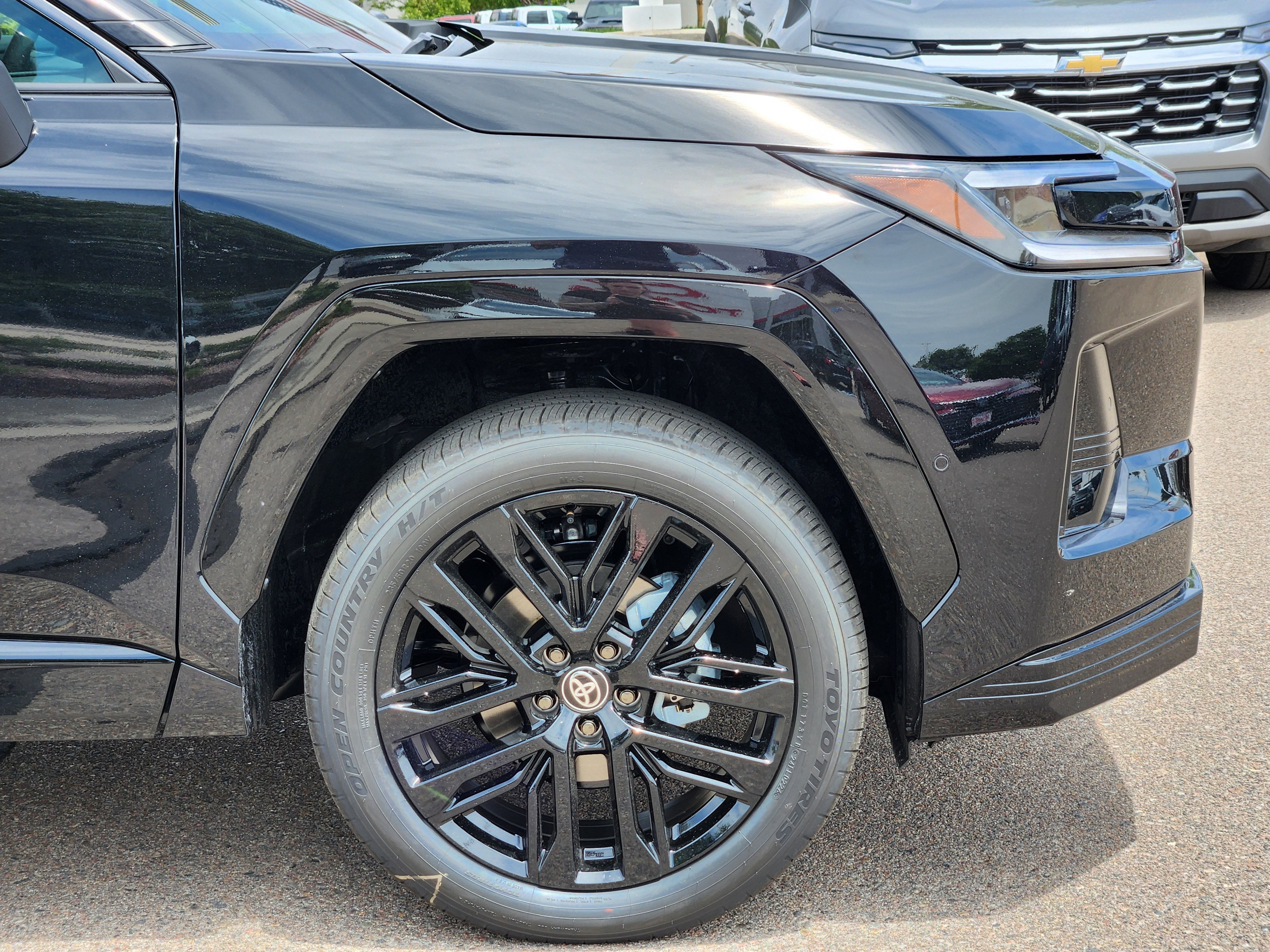 2026 Toyota RAV4 XSE AWD