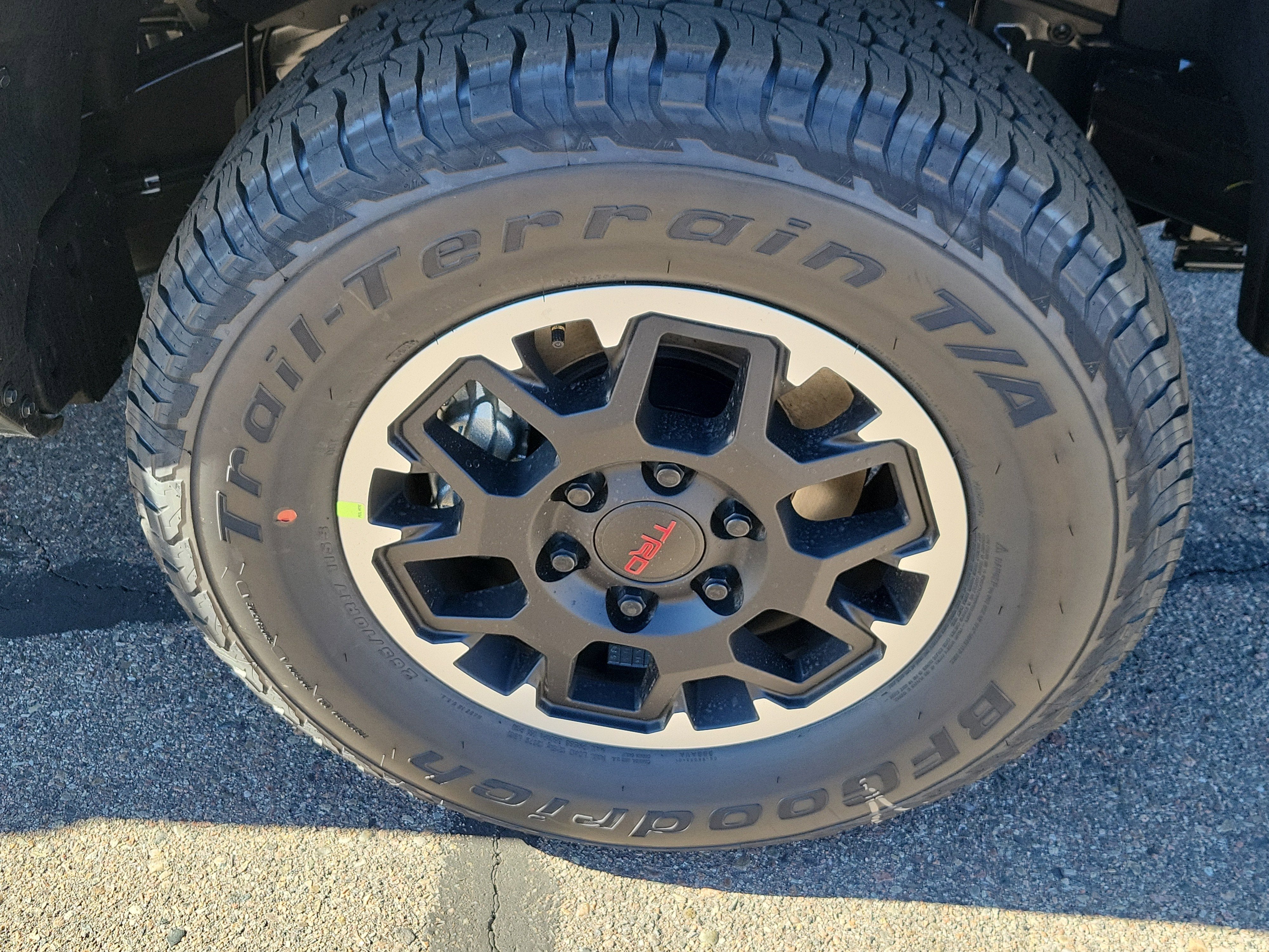 2025 Toyota Tacoma TRD Off-Road