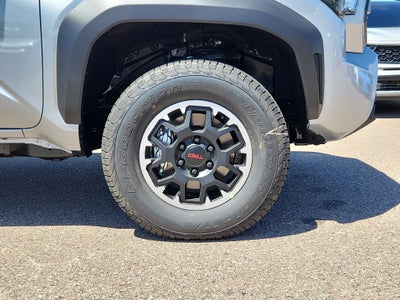 2026 Toyota Tacoma TRD Off Road Double Cab 5' Bed AT