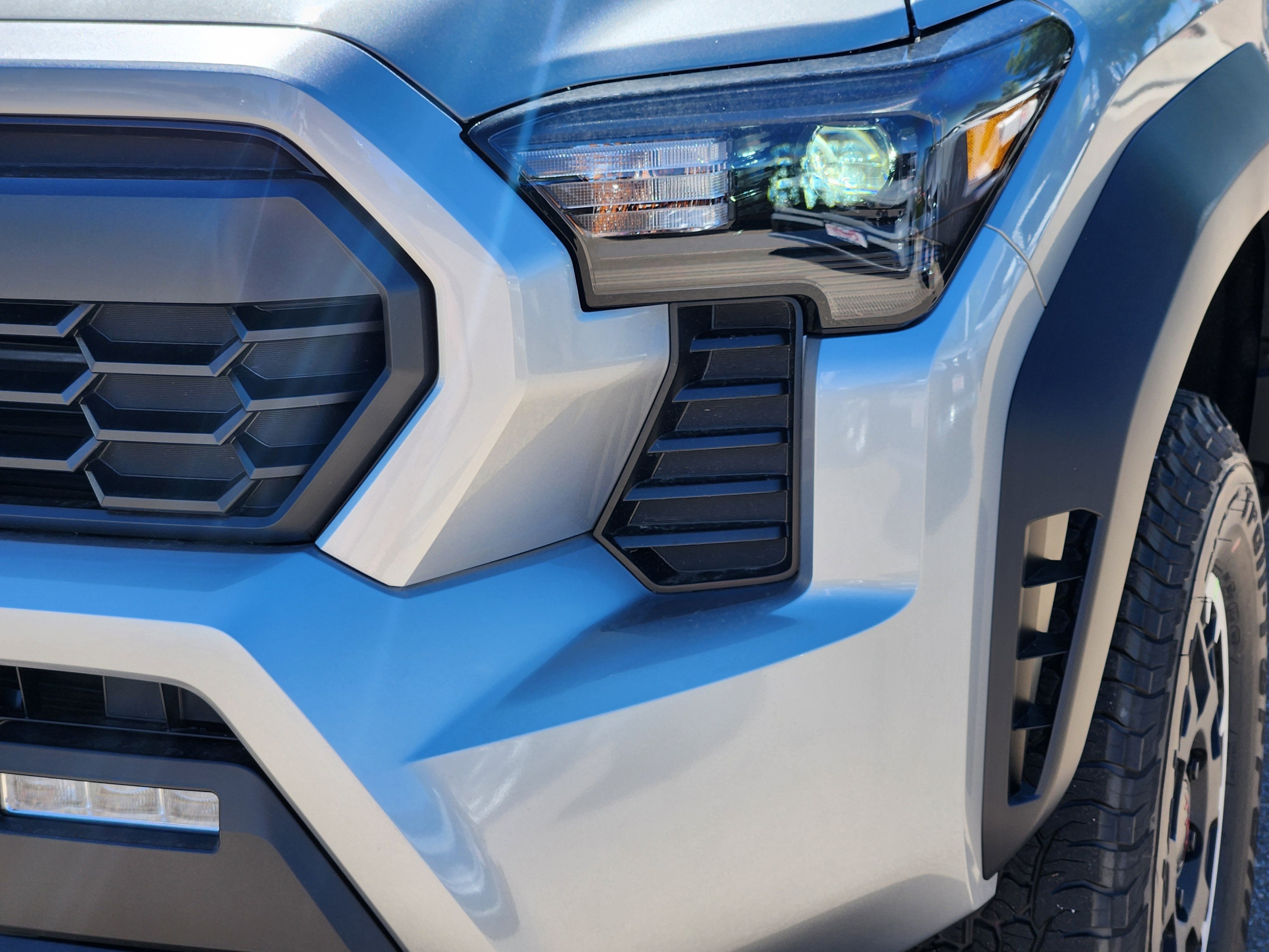 2026 Toyota Tacoma TRD Off Road Double Cab 5' Bed AT