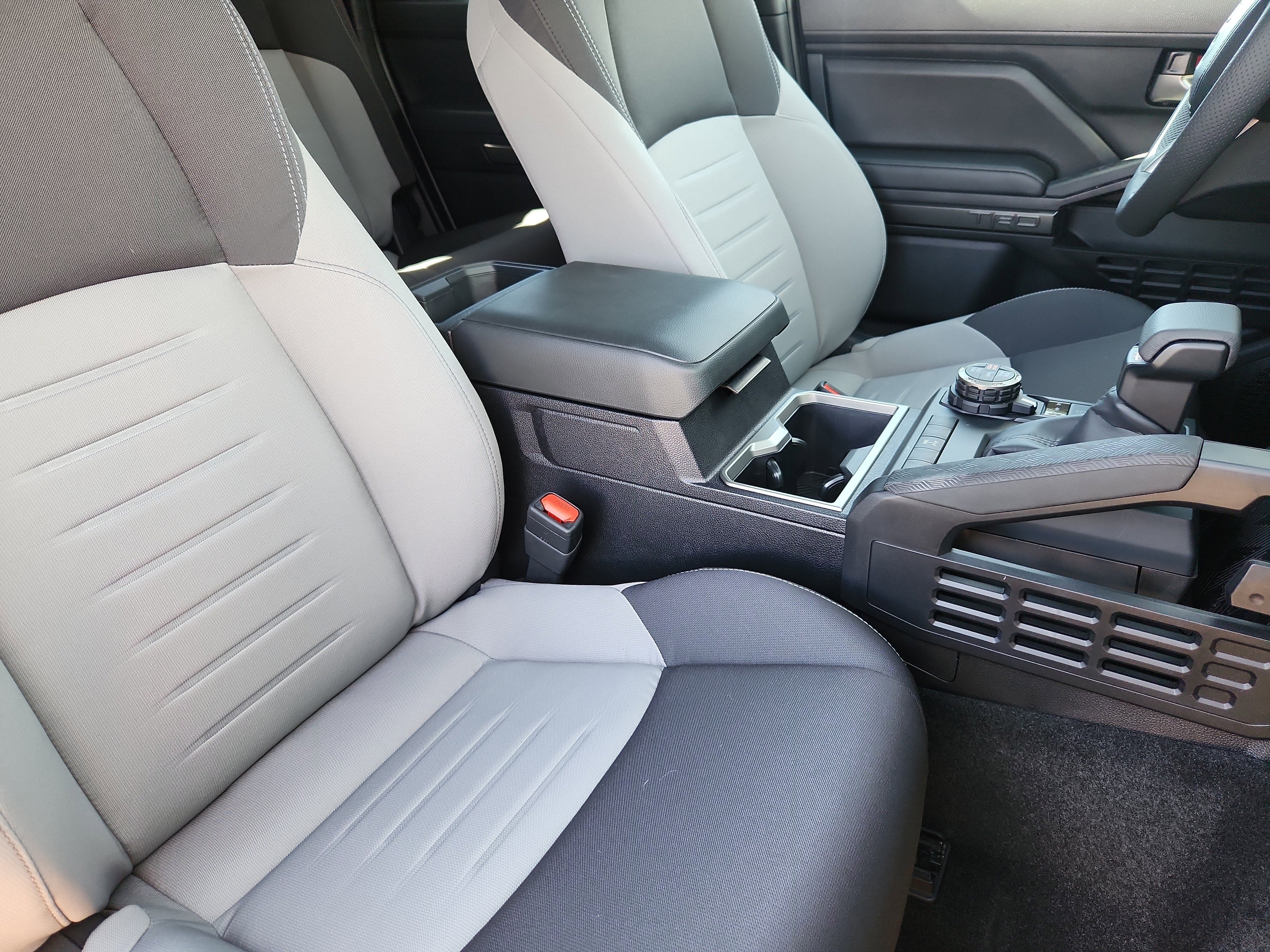 2026 Toyota Tacoma TRD Off Road Double Cab 5' Bed AT