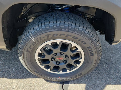 2026 Toyota Tacoma TRD Off Road Double Cab 5' Bed AT