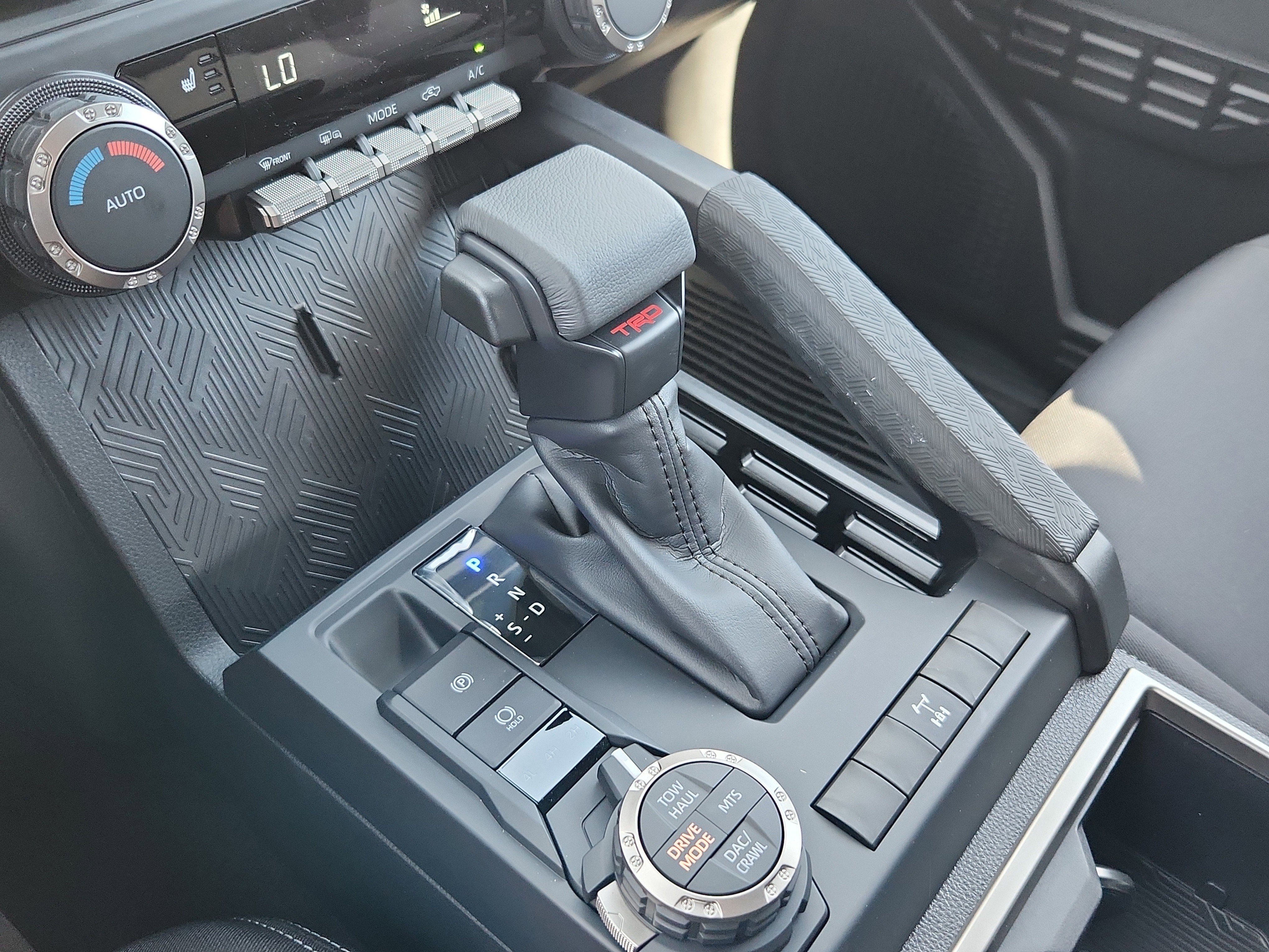 2026 Toyota Tacoma TRD Off Road Double Cab 5' Bed AT