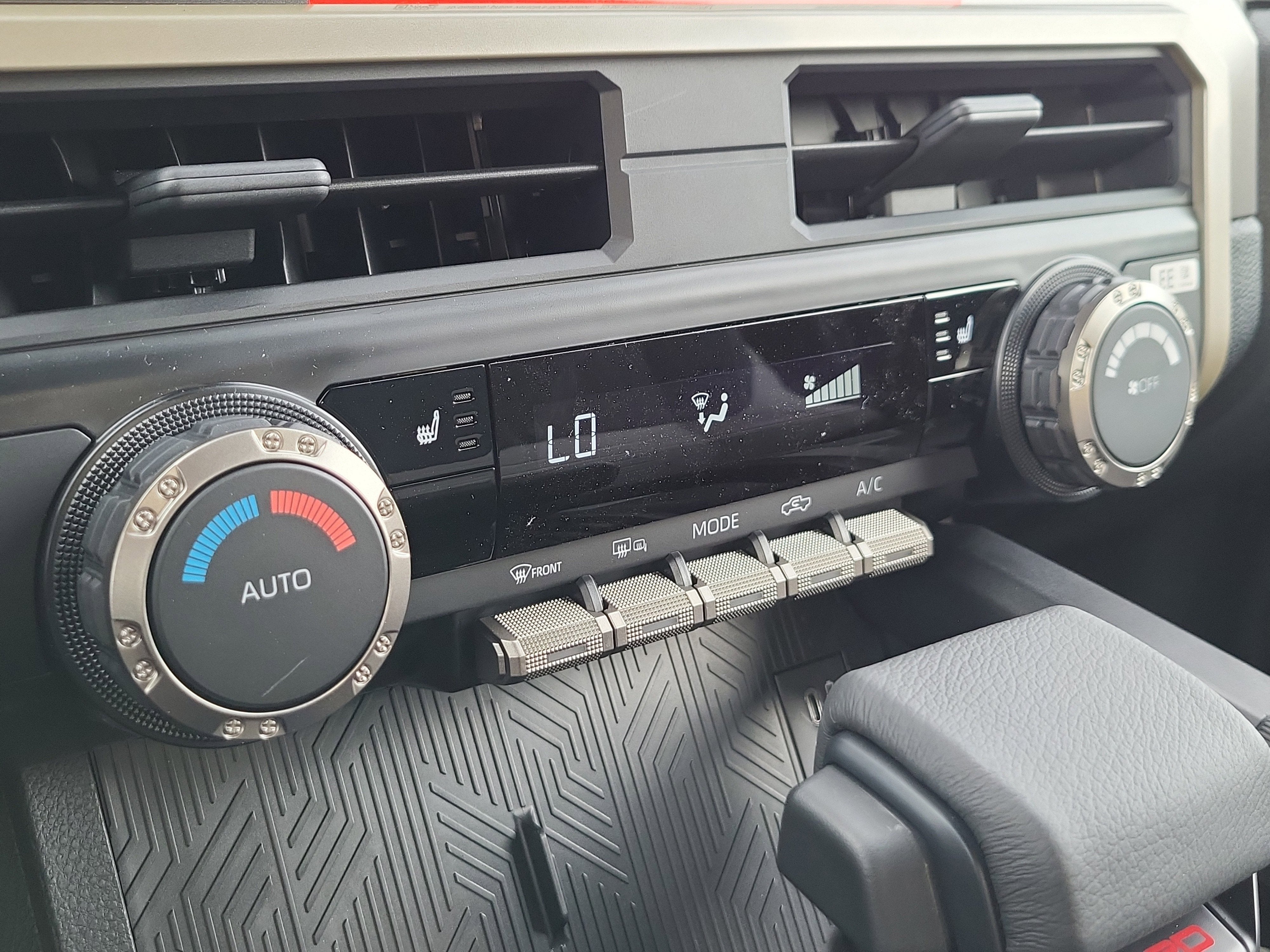 2025 Toyota Tacoma TRD Off-Road