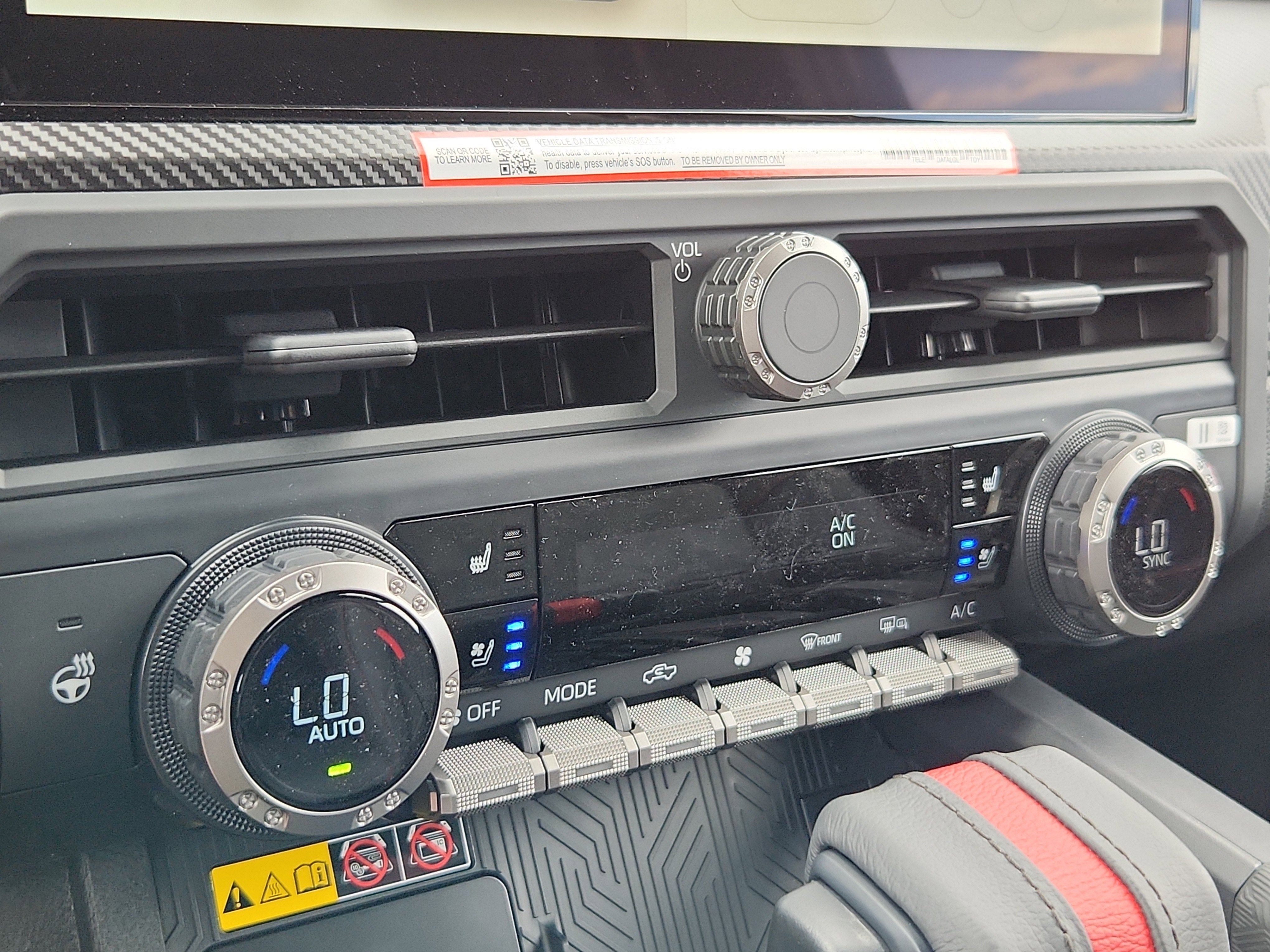 2026 Toyota Tacoma i-FORCE MAX TRD Pro
