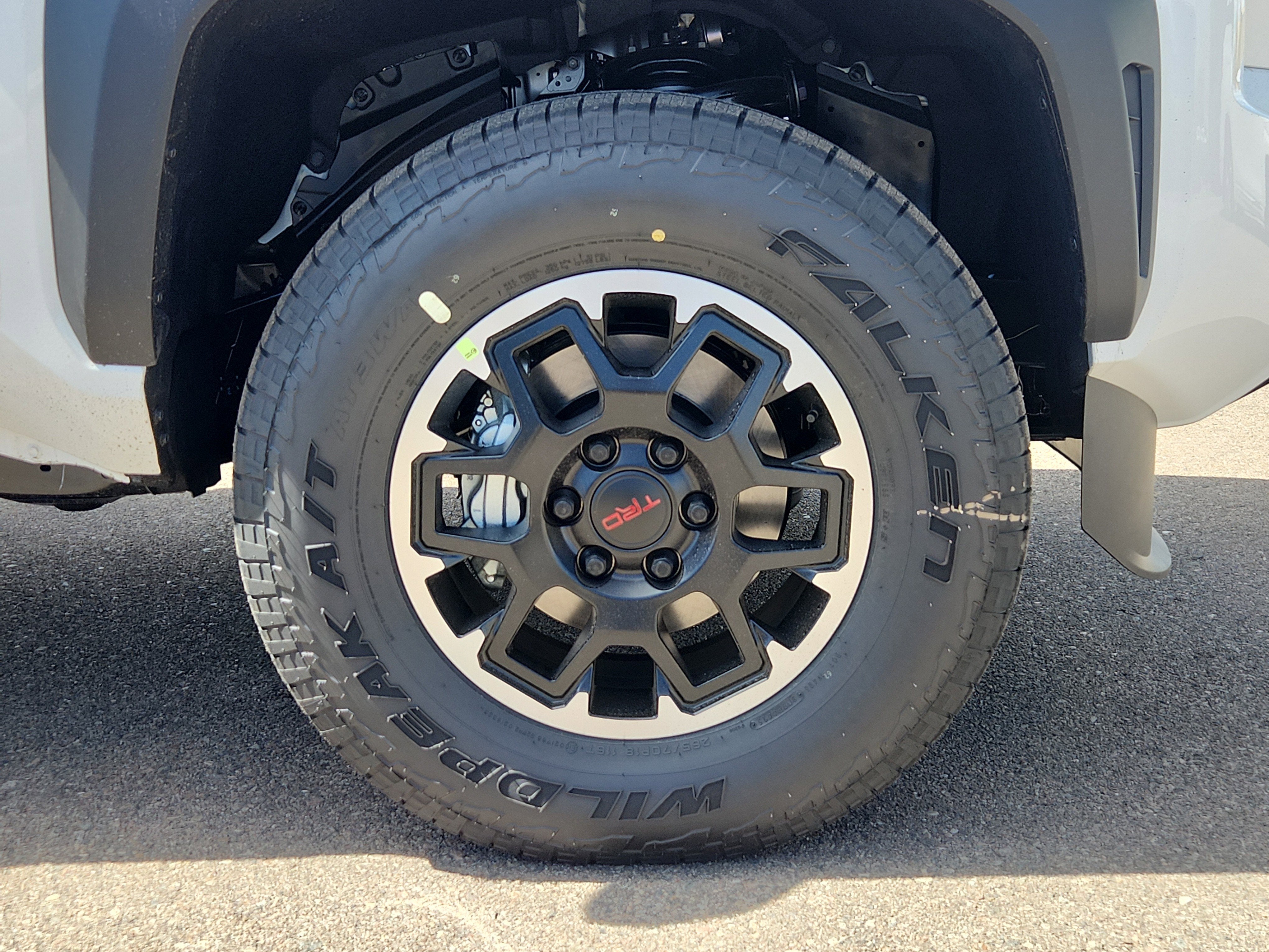 2026 Toyota Tacoma i-FORCE MAX TRD Off-Road i-FORCE MAX