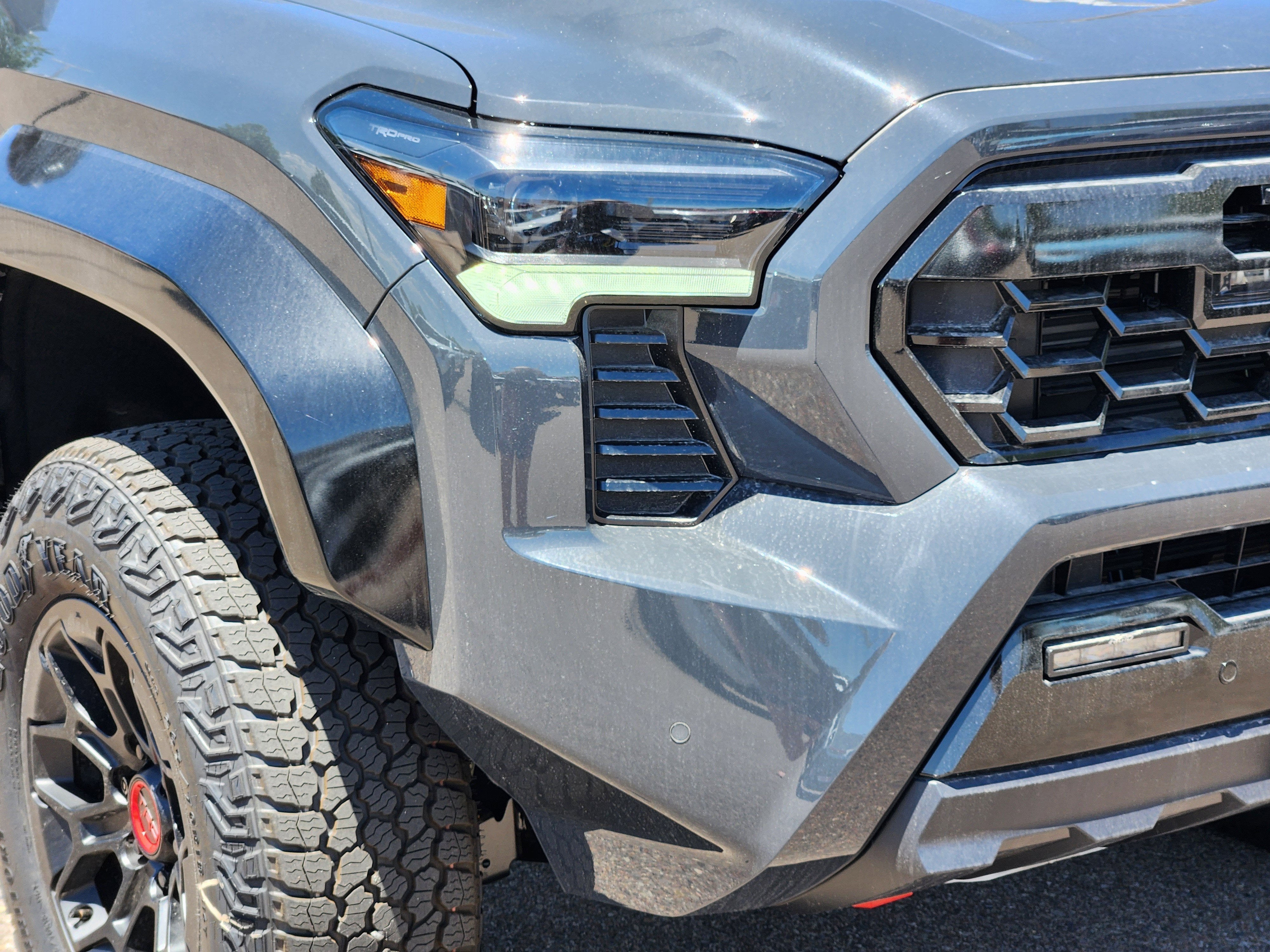 2026 Toyota Tacoma i-FORCE MAX TRD Pro
