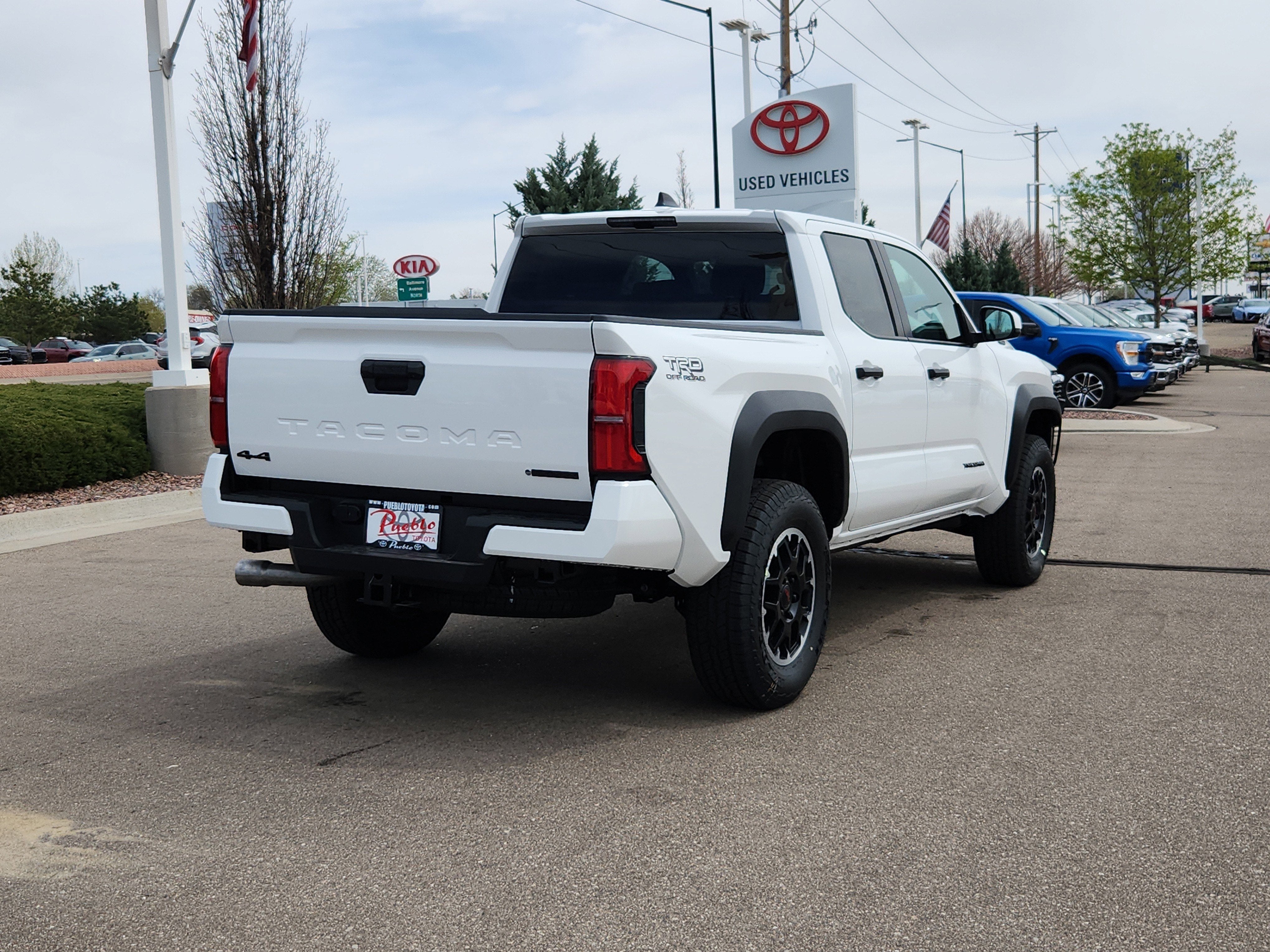 2026 Toyota Tacoma i-FORCE MAX TRD Off-Road i-FORCE MAX