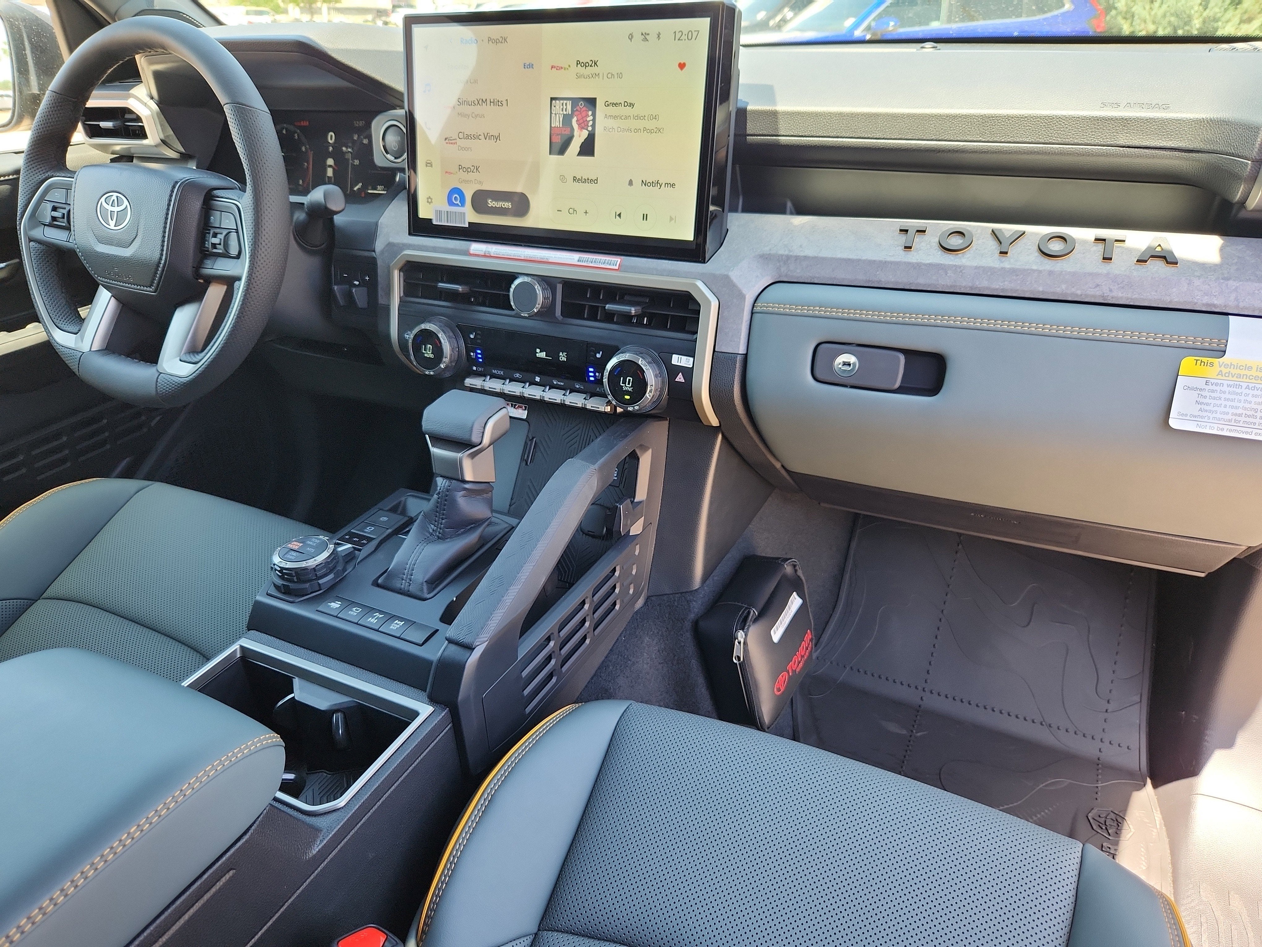 2026 Toyota Tacoma i-FORCE MAX Trailhunter