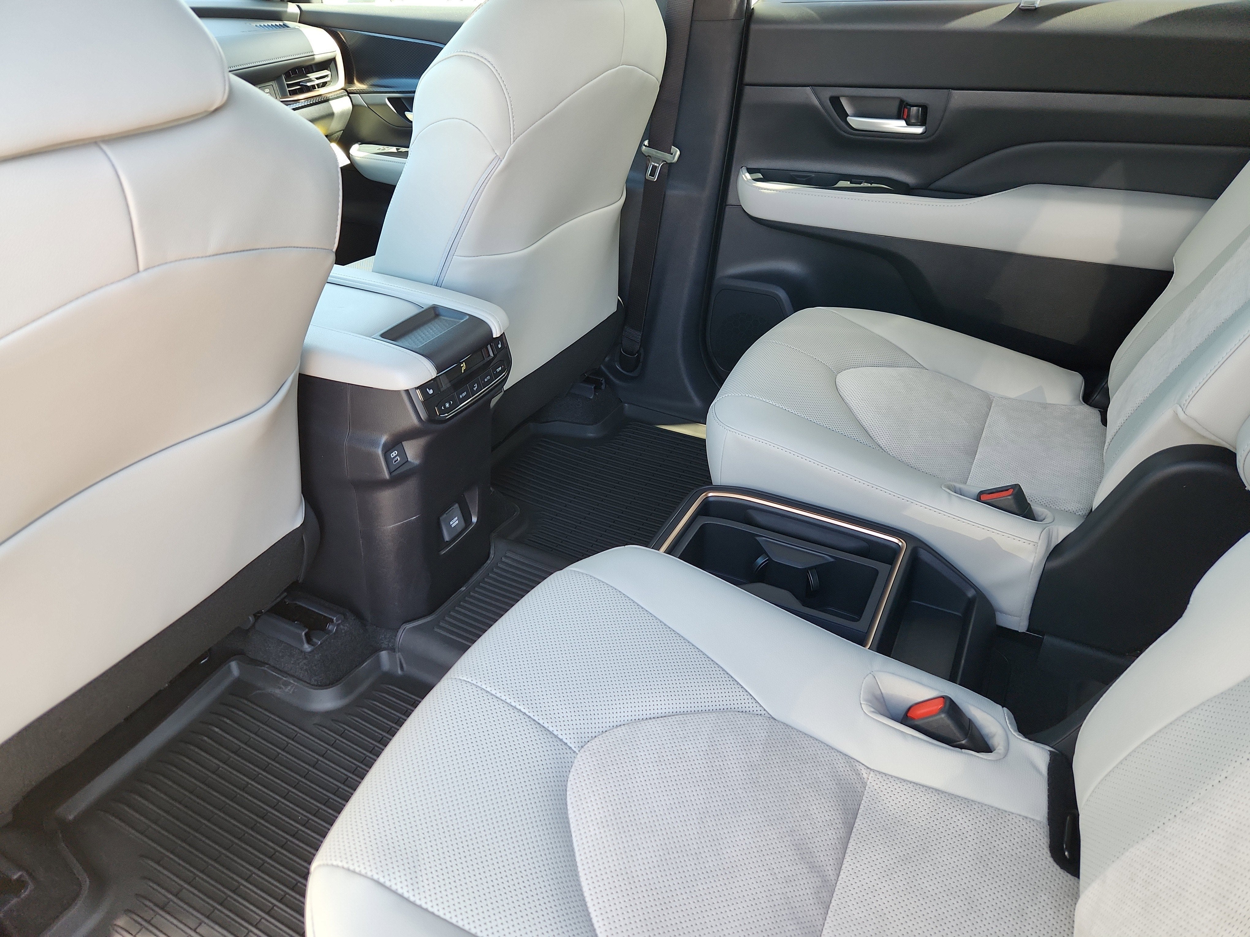 2026 Toyota Grand Highlander Hybrid Hybrid MAX Limited