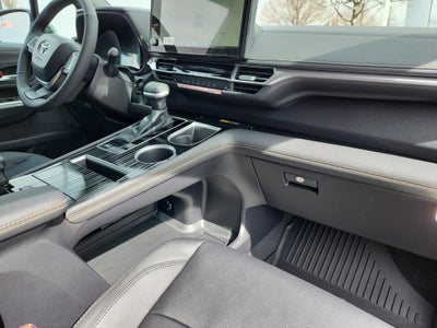 2026 Toyota Sienna Woodland Edition