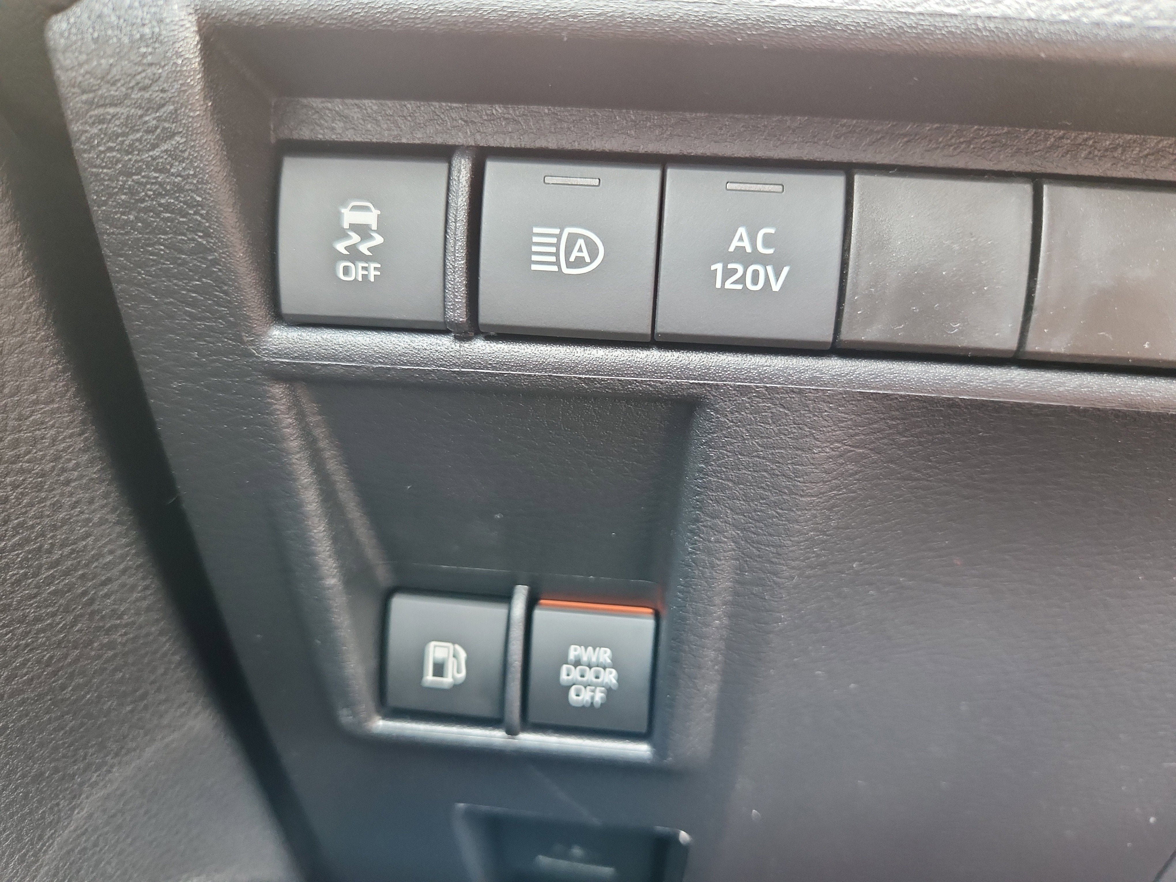 2026 Toyota Sienna Woodland Edition