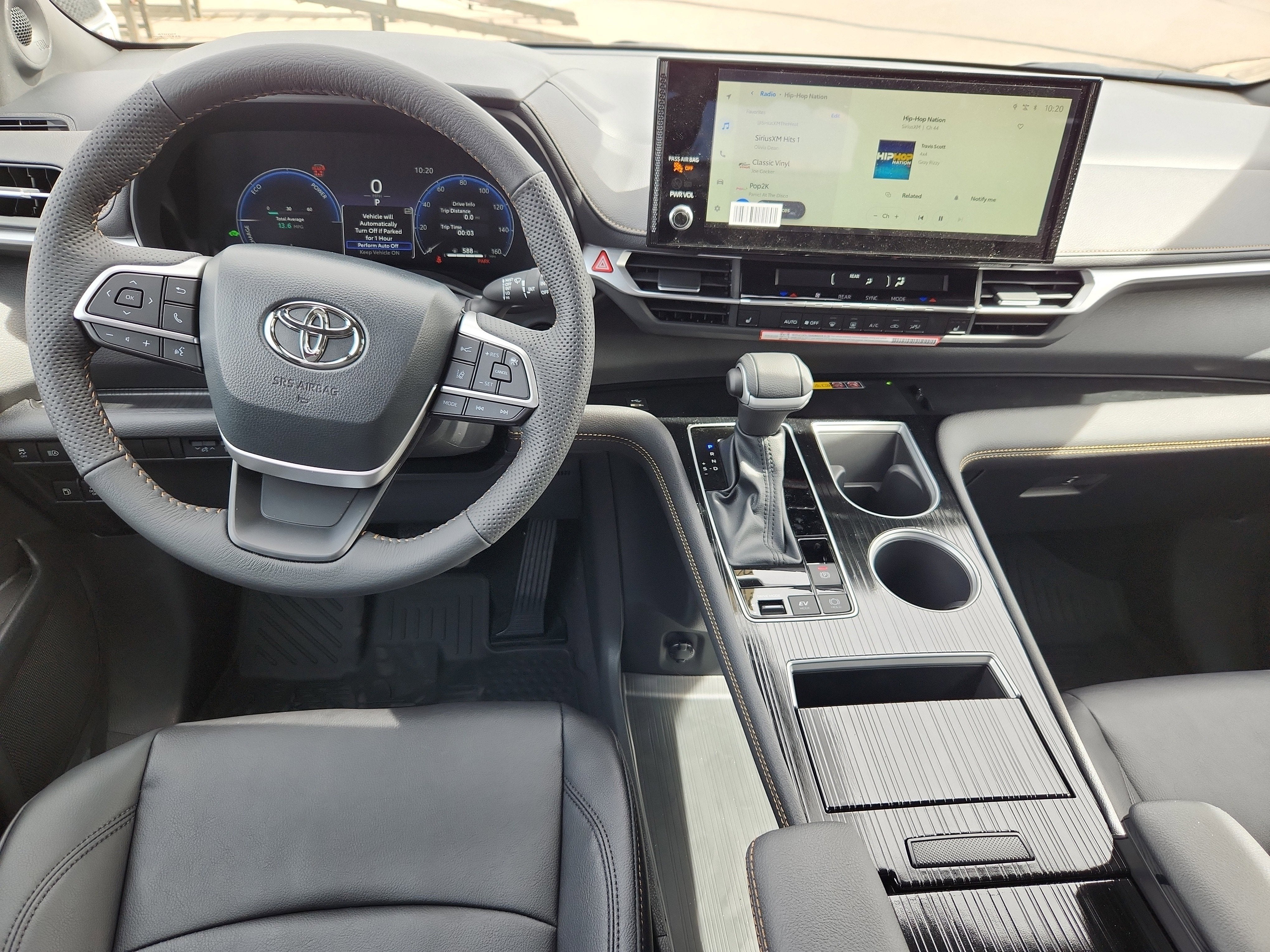 2026 Toyota Sienna Woodland Edition