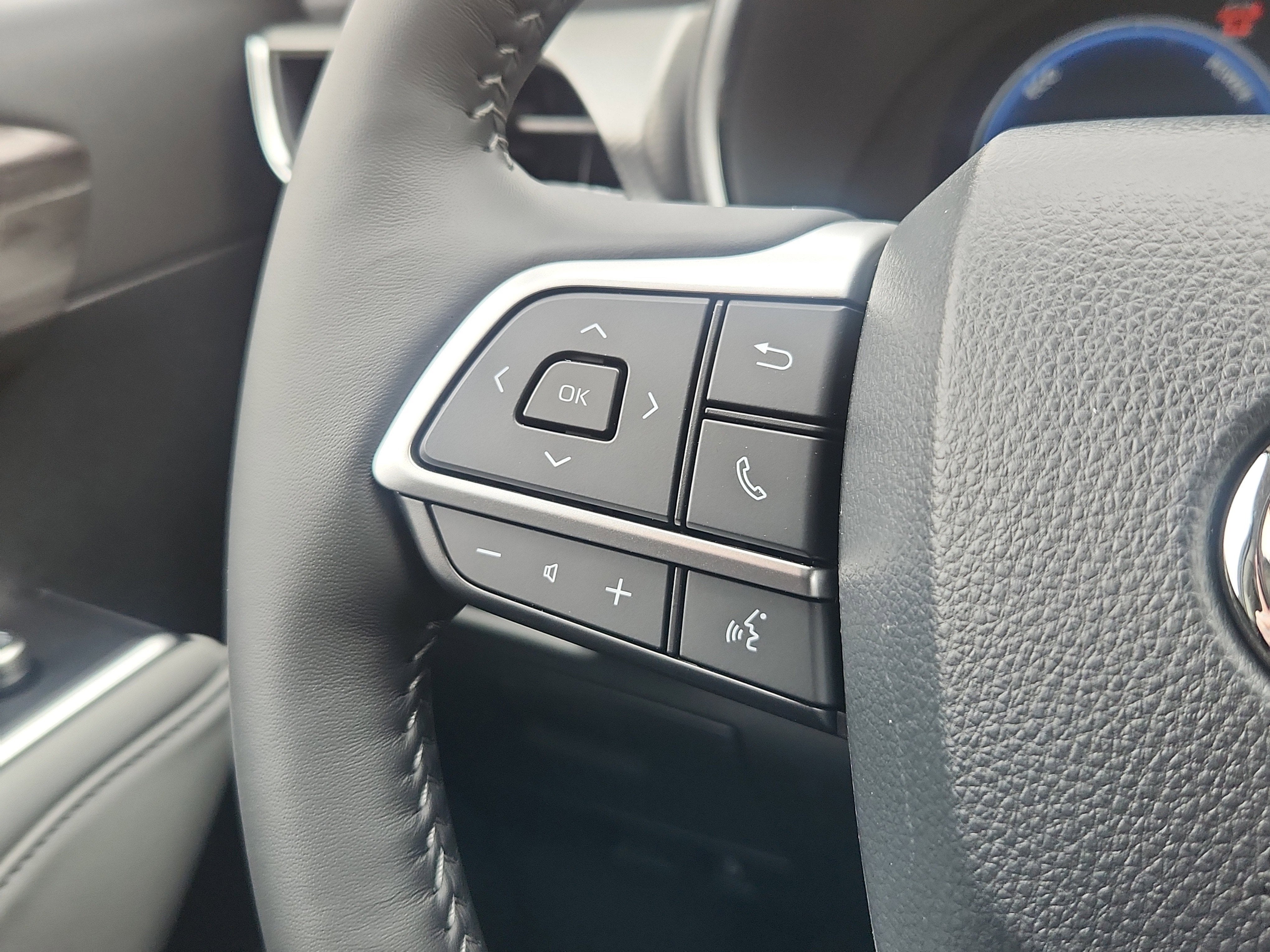 2026 Toyota Highlander Hybrid Hybrid Platinum