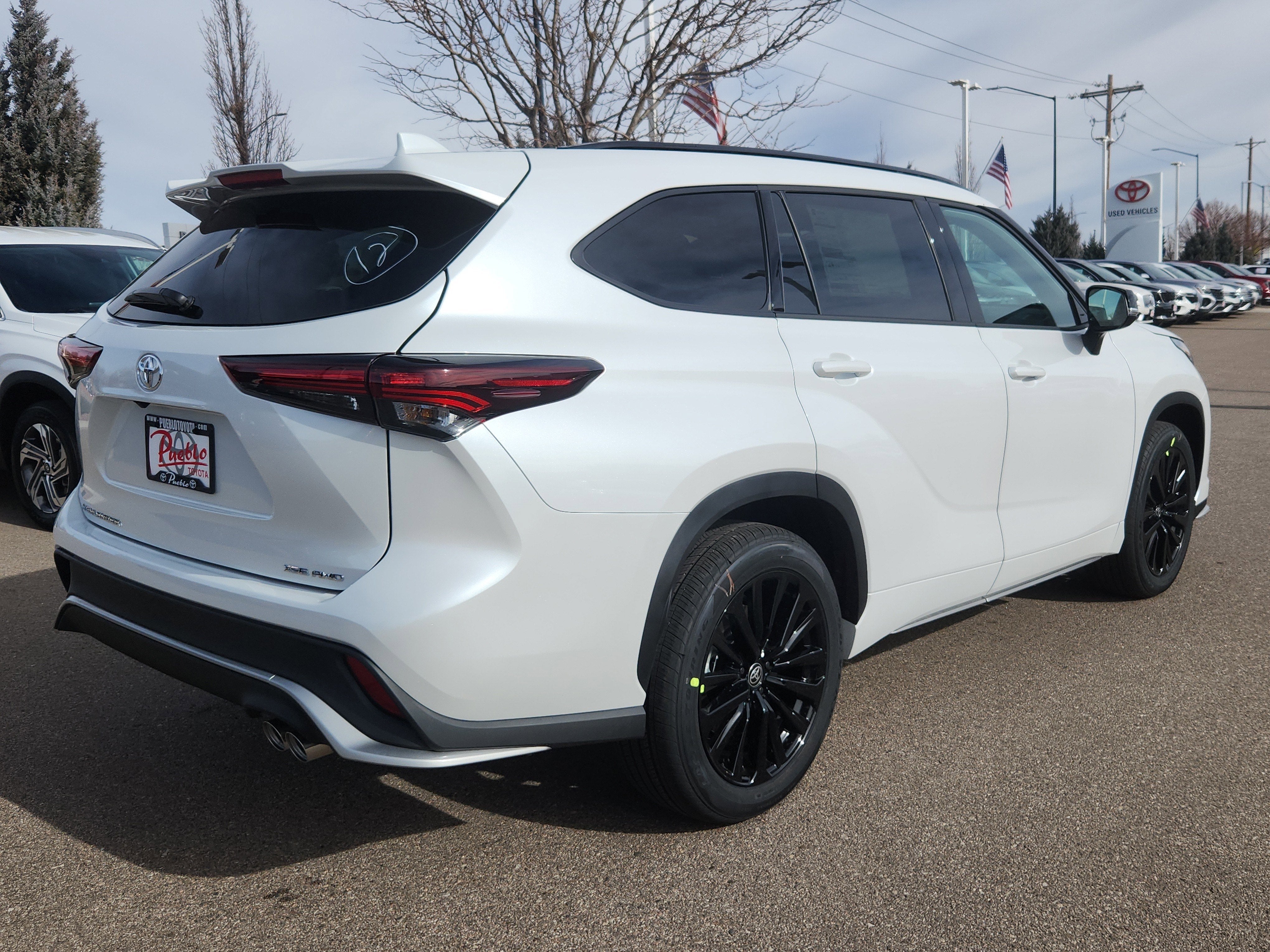 2026 Toyota Highlander XSE