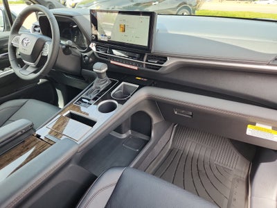 2026 Toyota Sienna Limited