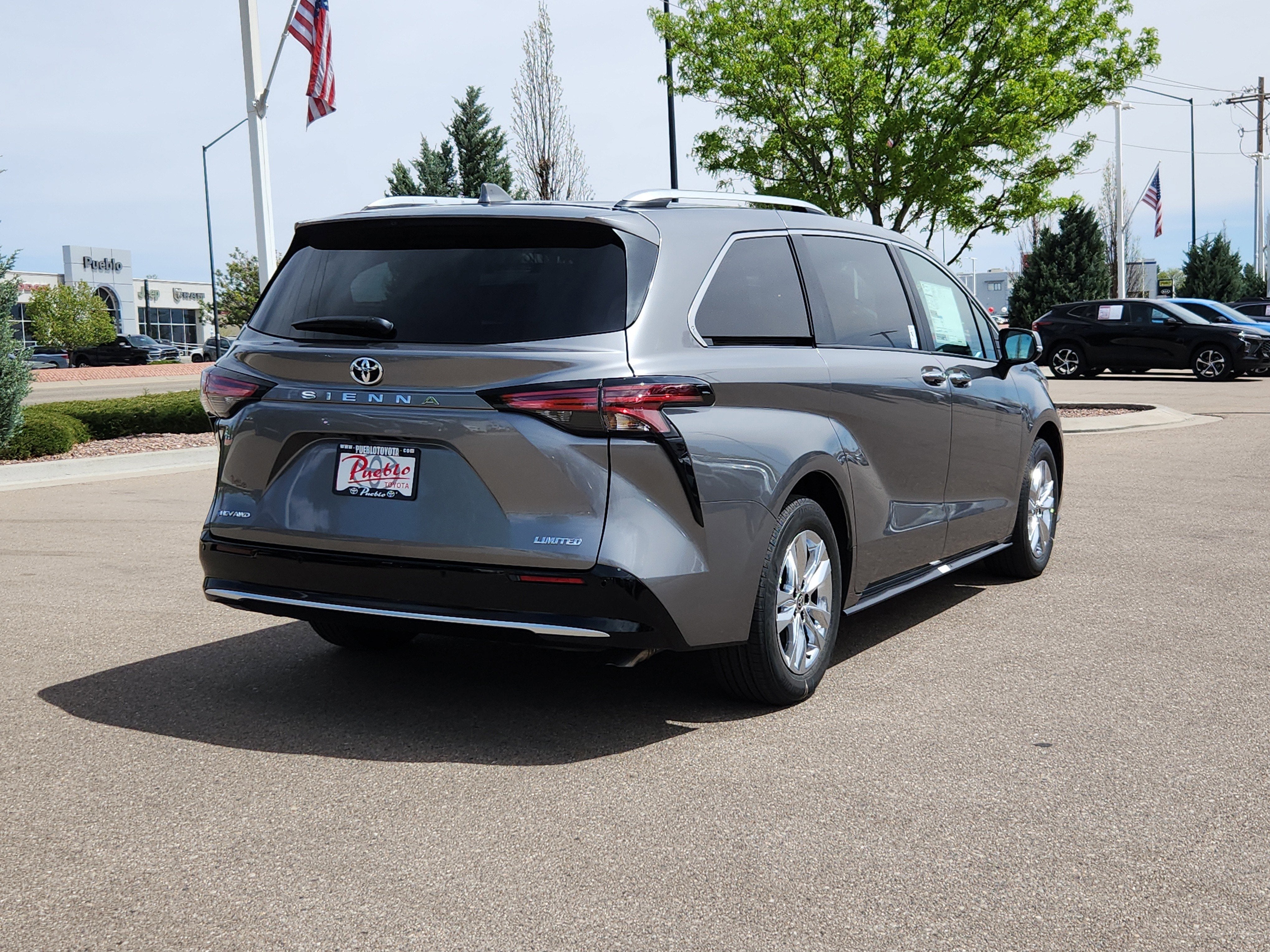 2026 Toyota Sienna Limited