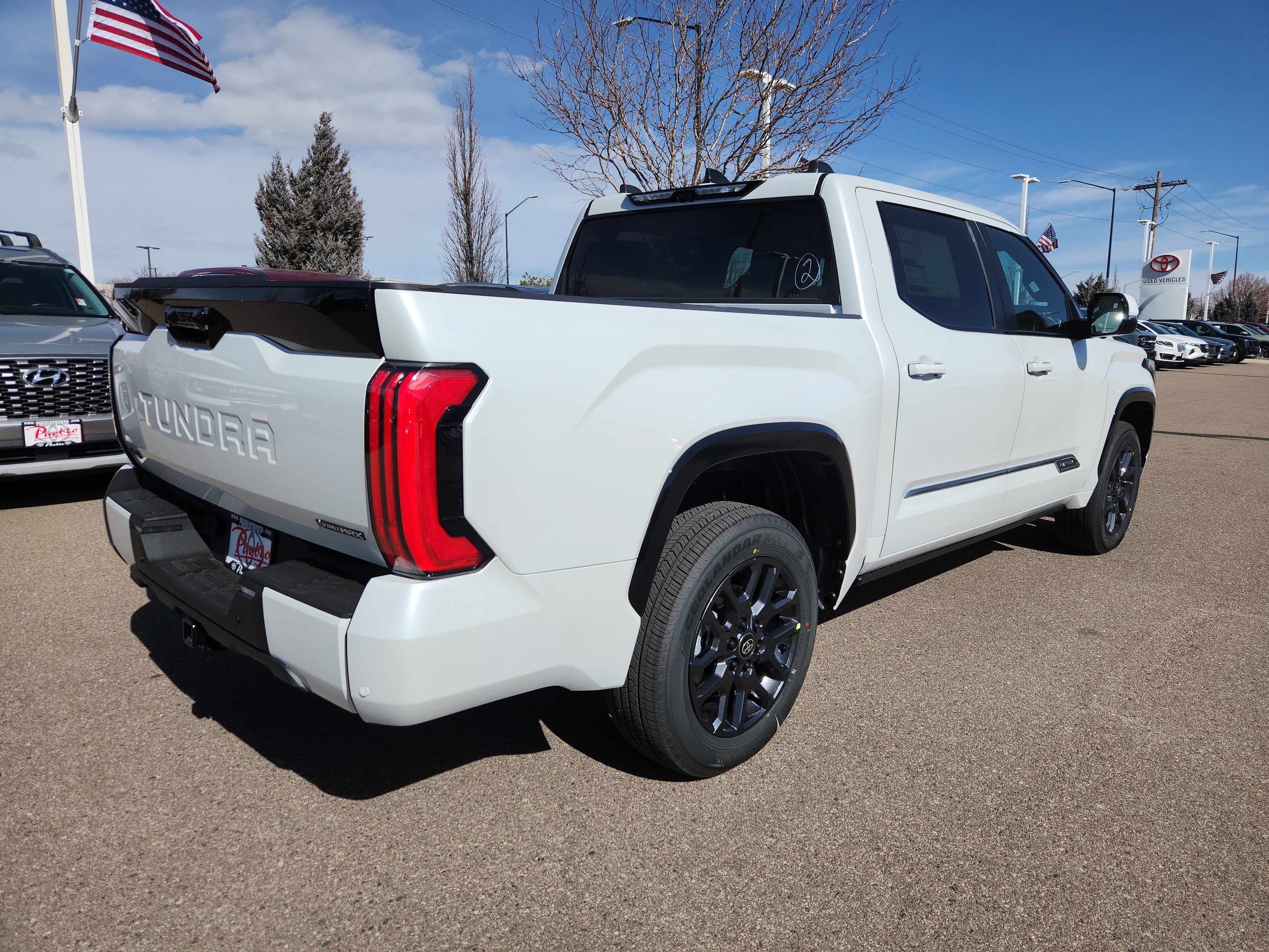 2026 Toyota Tundra i-FORCE MAX Platinum i-FORCE MAX