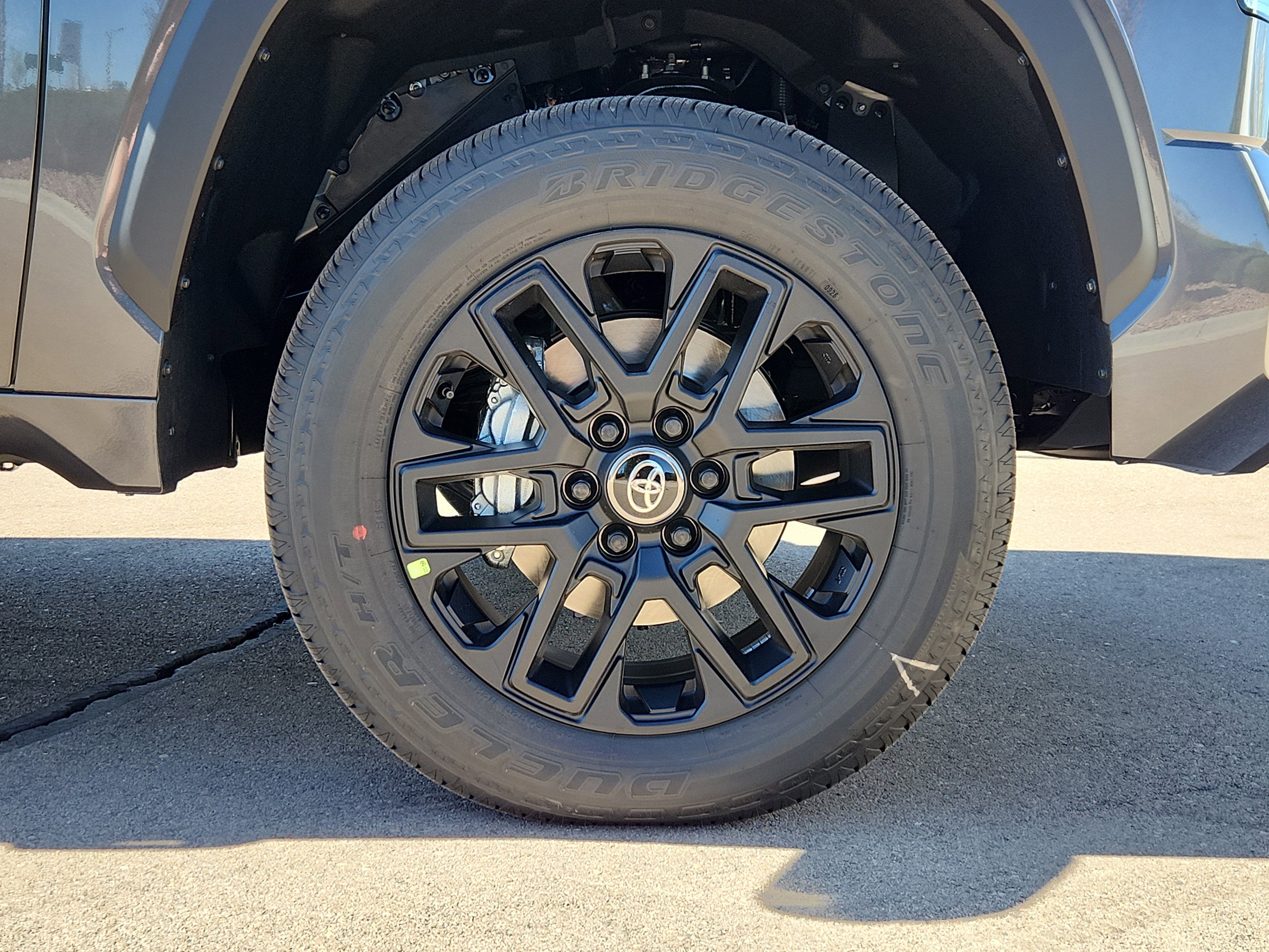 2026 Toyota Tundra i-FORCE MAX Limited i-FORCE MAX