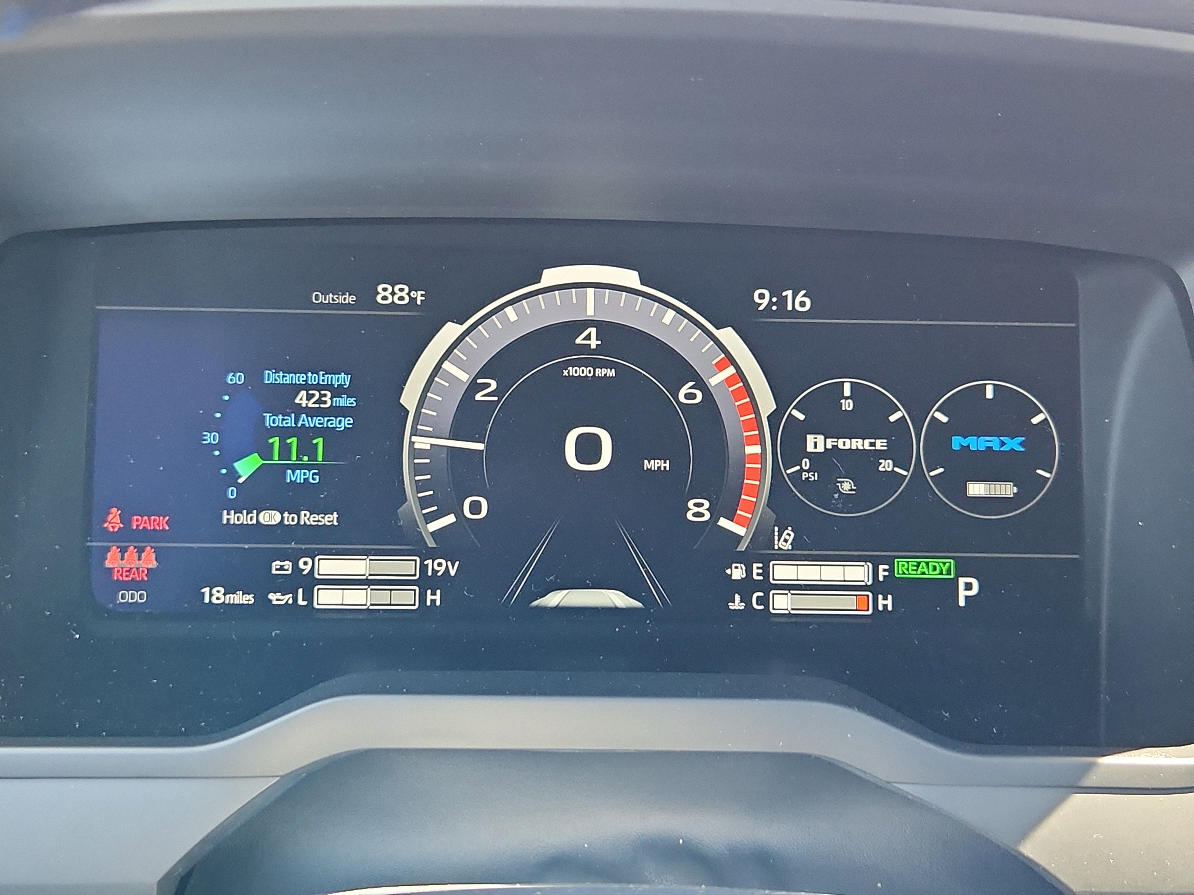 2026 Toyota Tundra i-FORCE MAX Platinum i-FORCE MAX