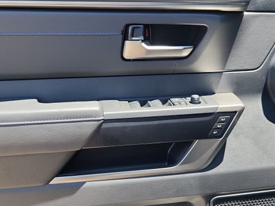 2026 Toyota Tundra i-FORCE MAX Platinum i-FORCE MAX