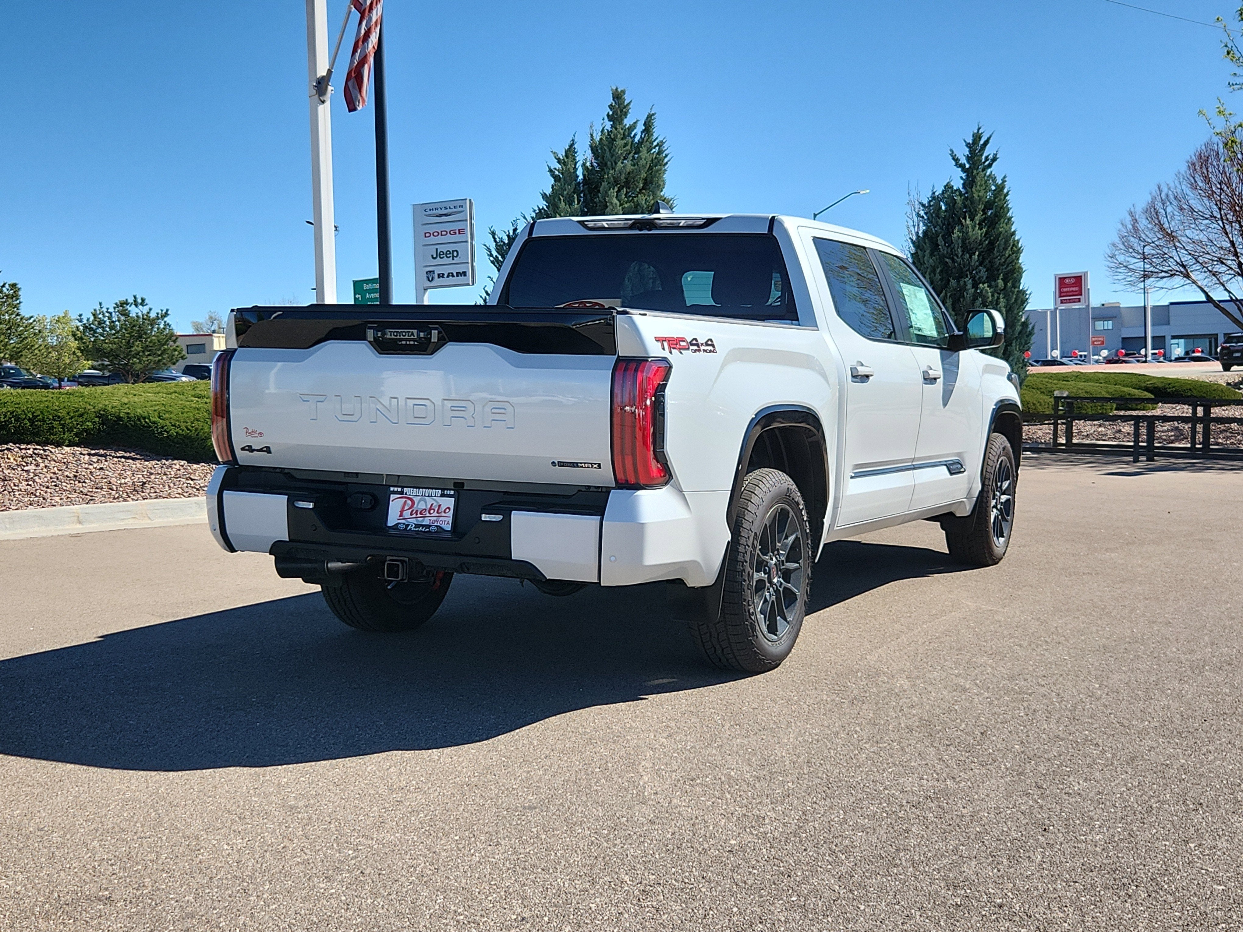 2025 Toyota Tundra i-FORCE MAX Platinum i-FORCE MAX