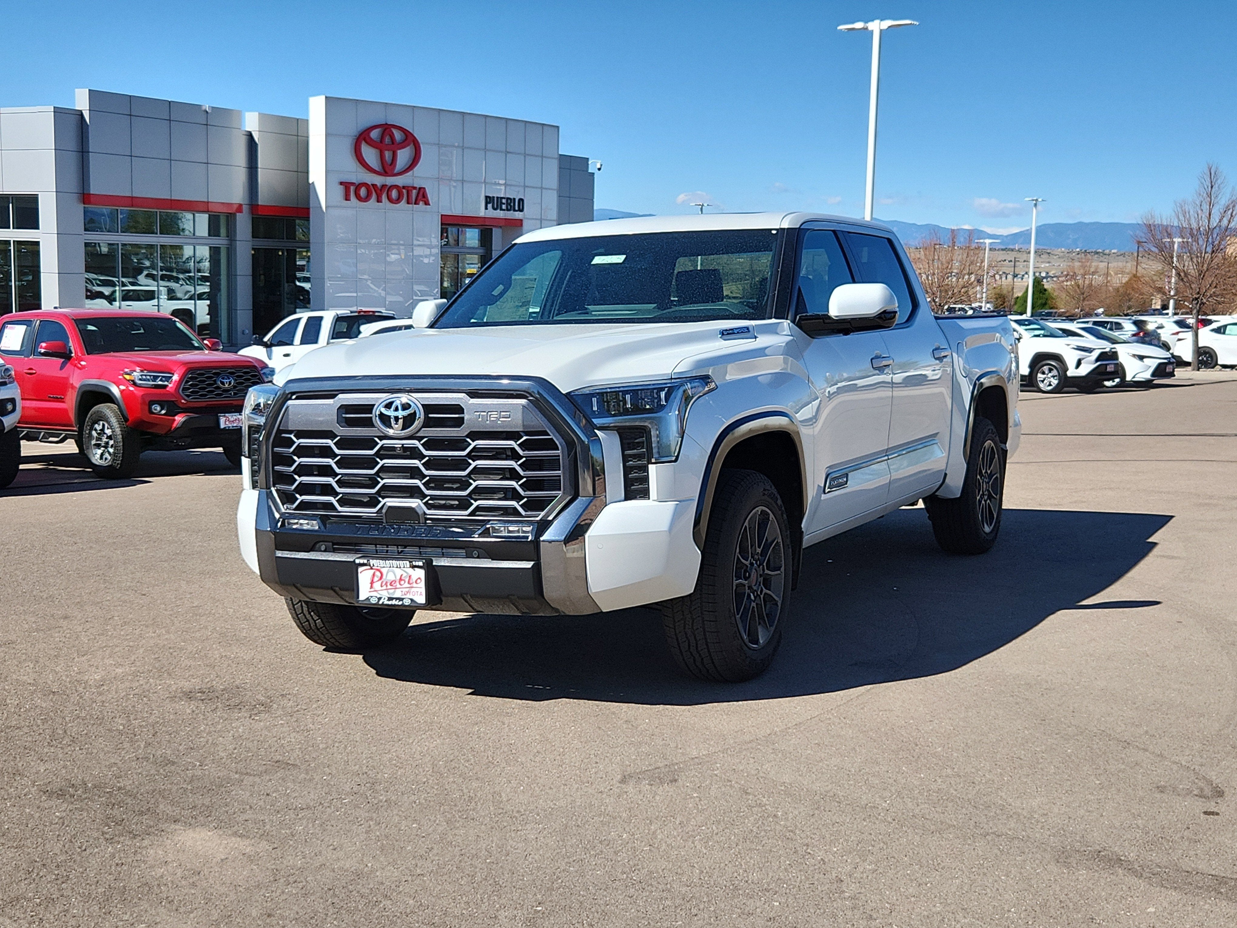 2025 Toyota Tundra i-FORCE MAX Platinum i-FORCE MAX