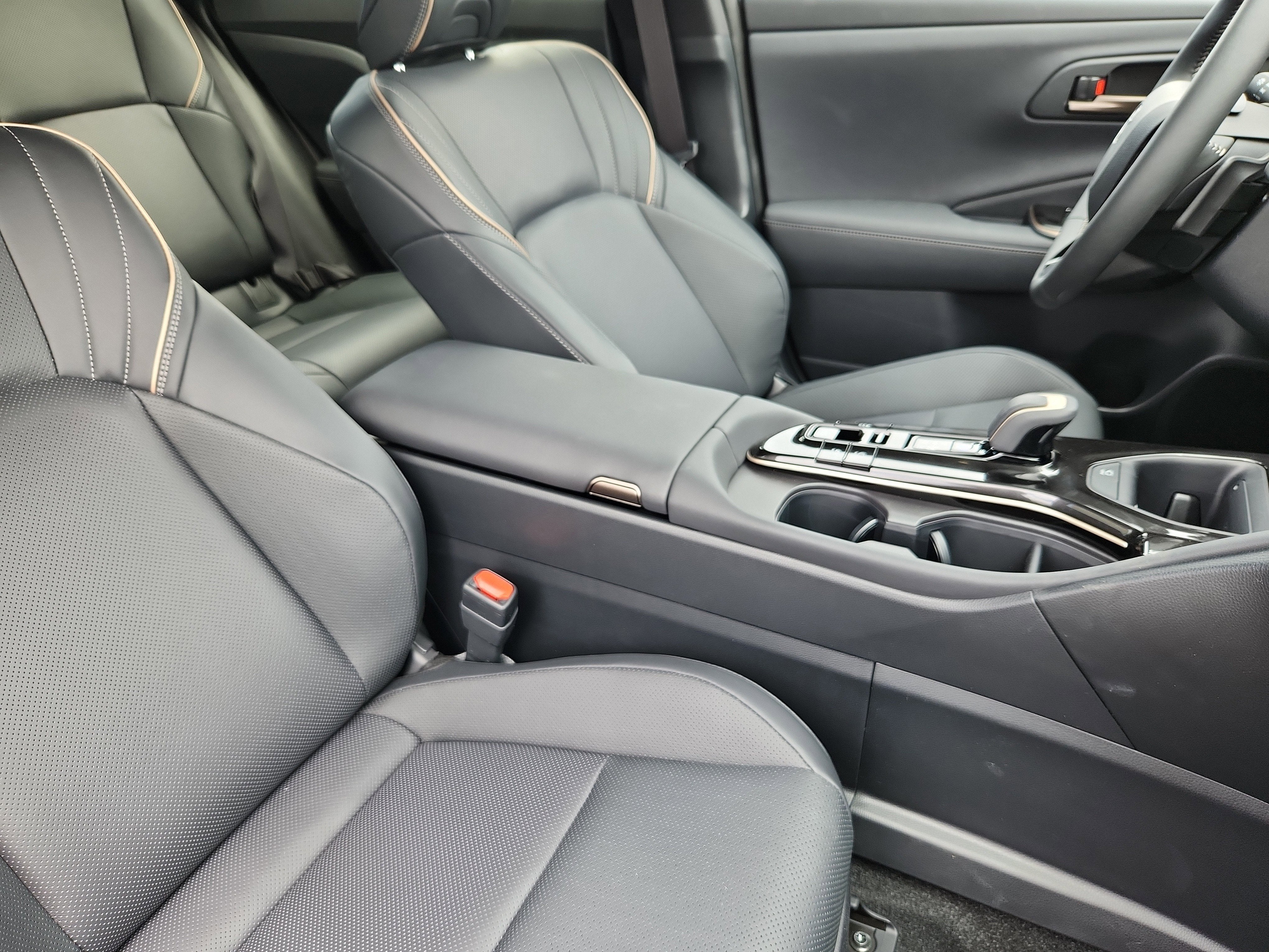 2026 Toyota Crown Signia Limited AWD