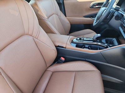 2026 Toyota Toyota Crown Signia XLE