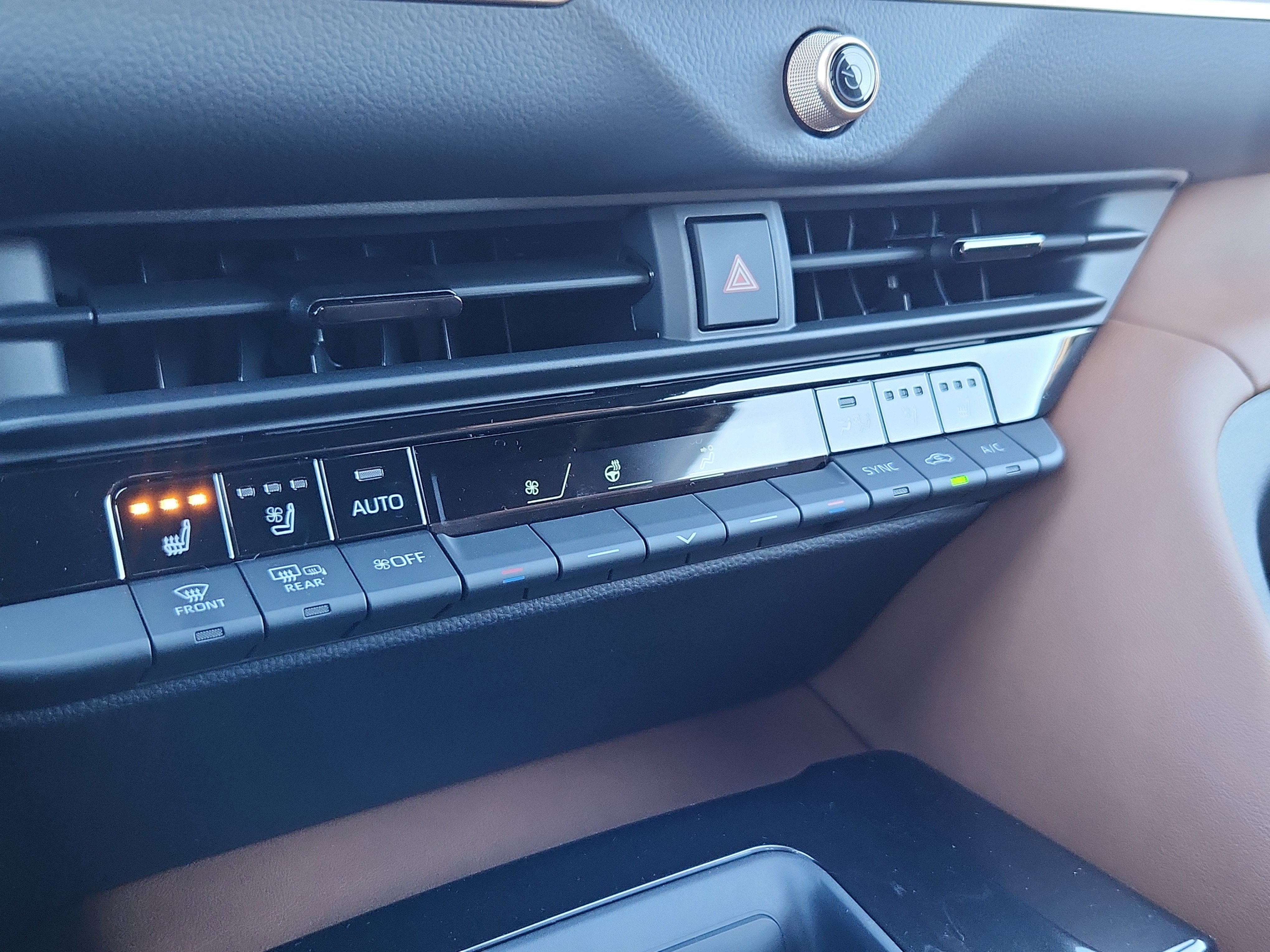 2026 Toyota Toyota Crown Signia XLE