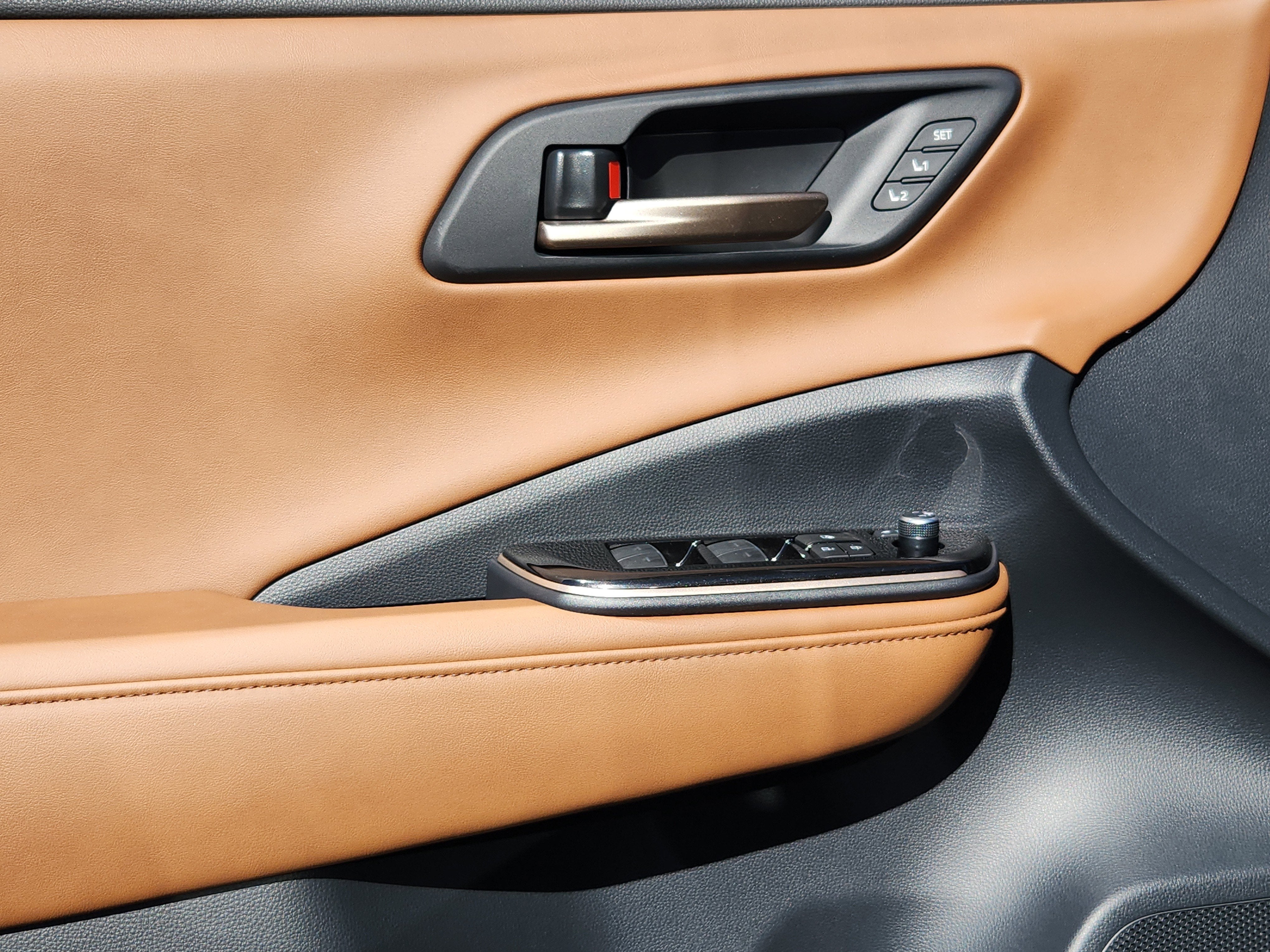 2026 Toyota Toyota Crown Signia XLE