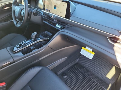 2025 Toyota Toyota Crown Signia Limited