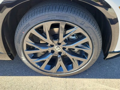 2025 Toyota Toyota Crown Signia Limited