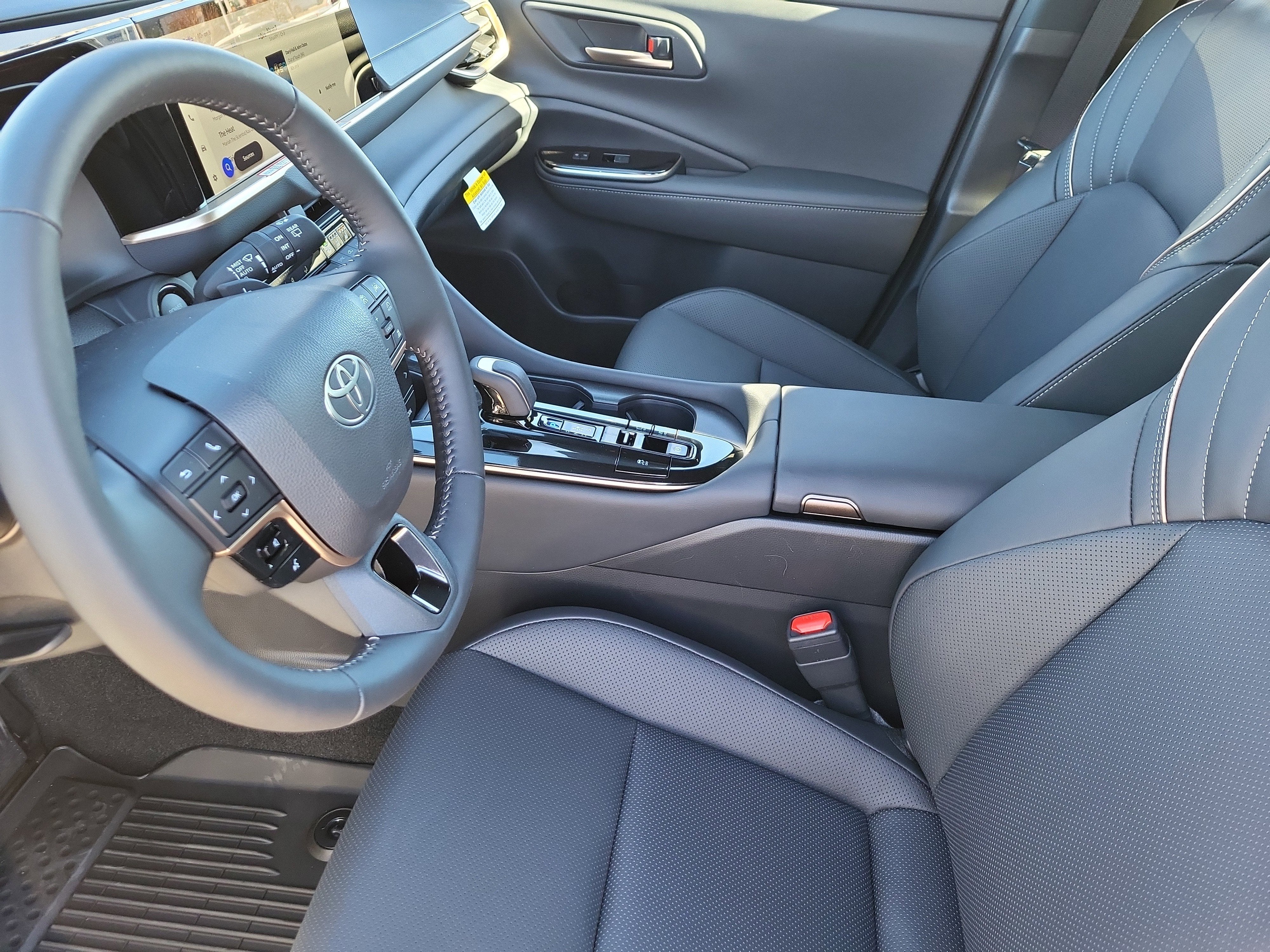 2025 Toyota Toyota Crown Signia Limited