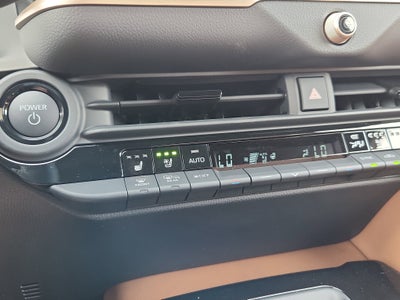 2026 Toyota Toyota Crown Signia XLE