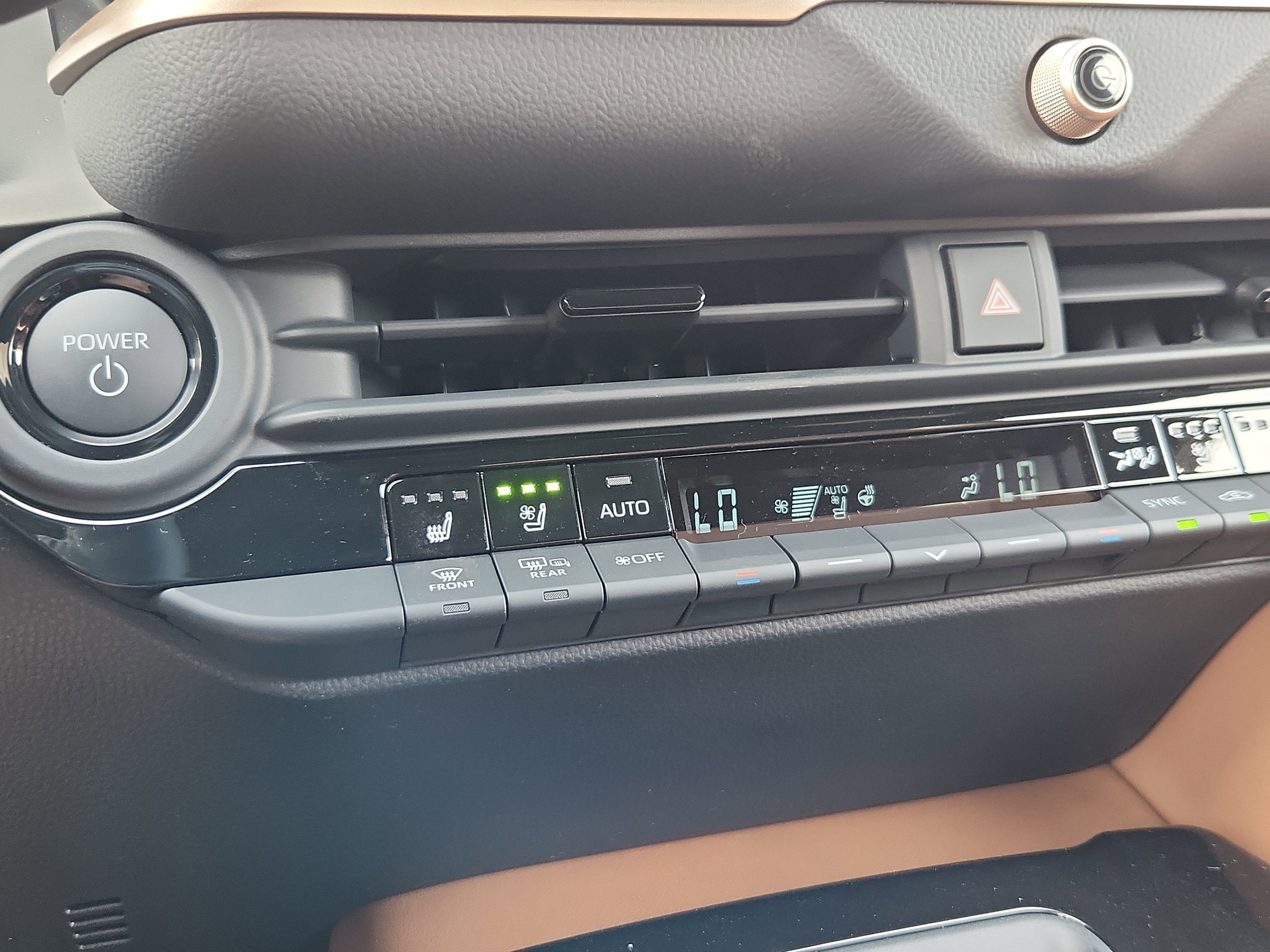 2026 Toyota Toyota Crown Signia XLE