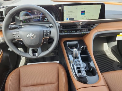 2026 Toyota Toyota Crown Signia XLE